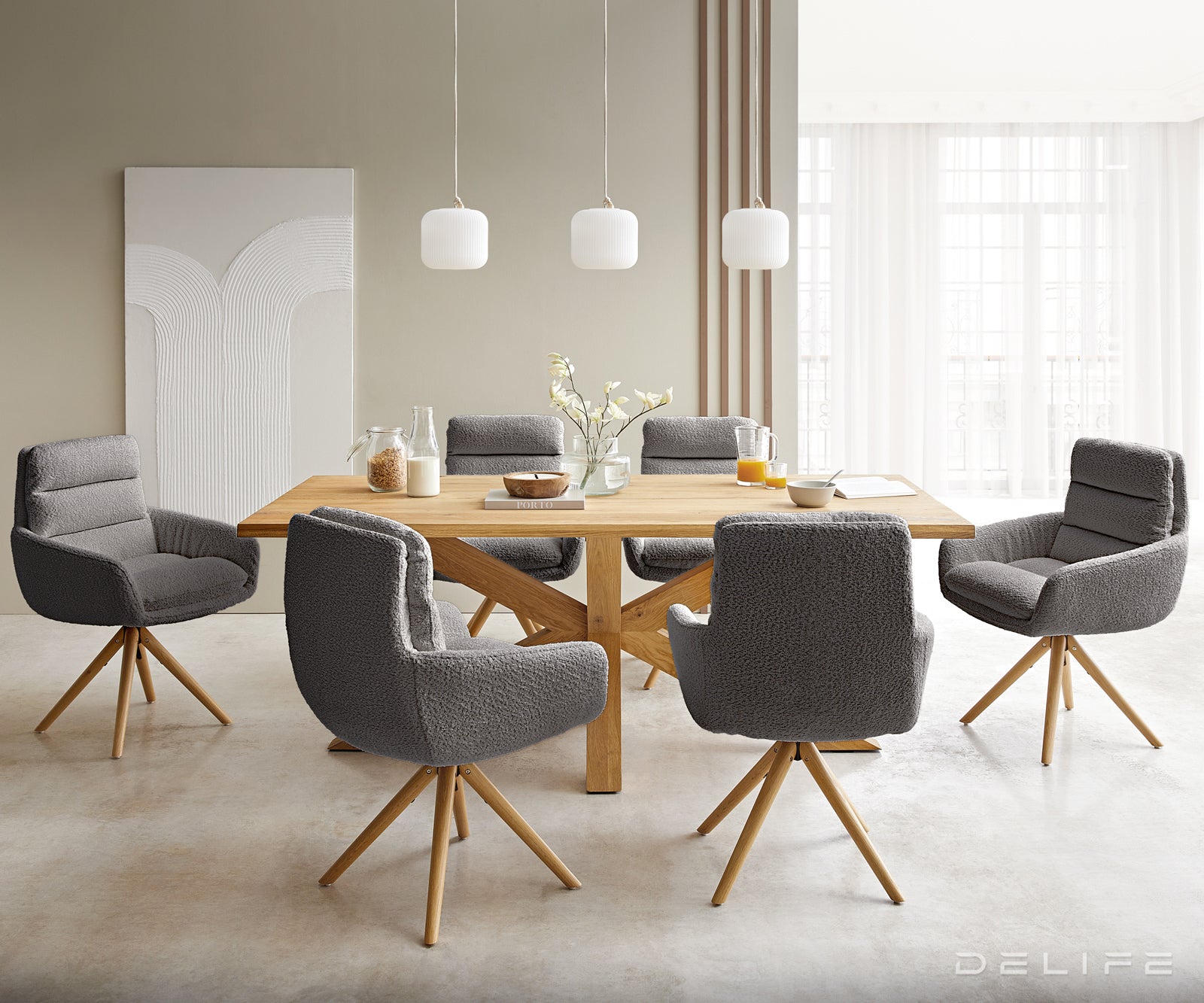 Blagovaonska stolica Abelia s rukonaslonom, Materijal: Boucle