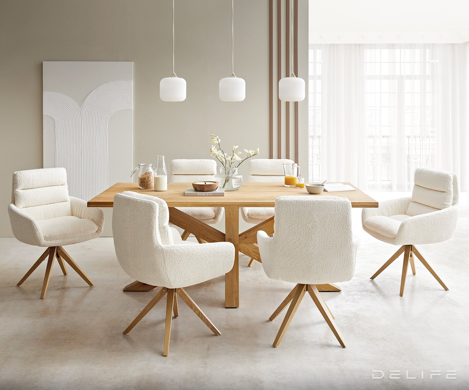 Blagovaonska stolica Abelia s rukonaslonom, Materijal: Boucle