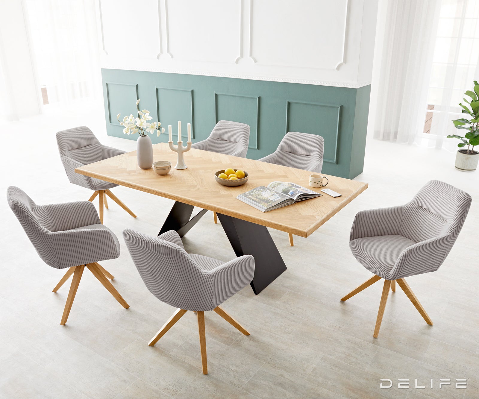 Blagovaonska stolica Pejo, Materijal: Rebrasta tkanina