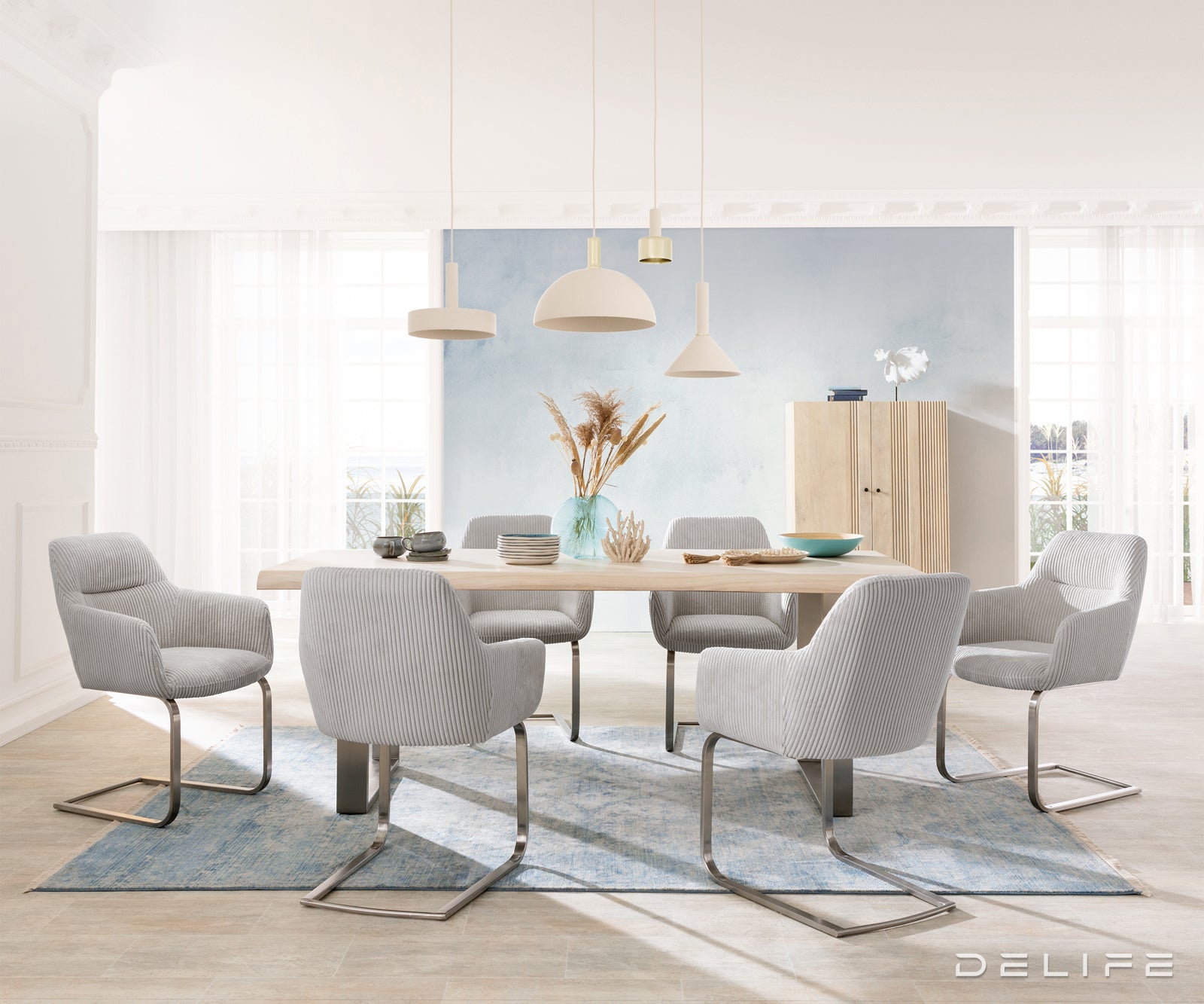 Blagovaonska stolica Pejo, Materijal: Rebrasta tkanina