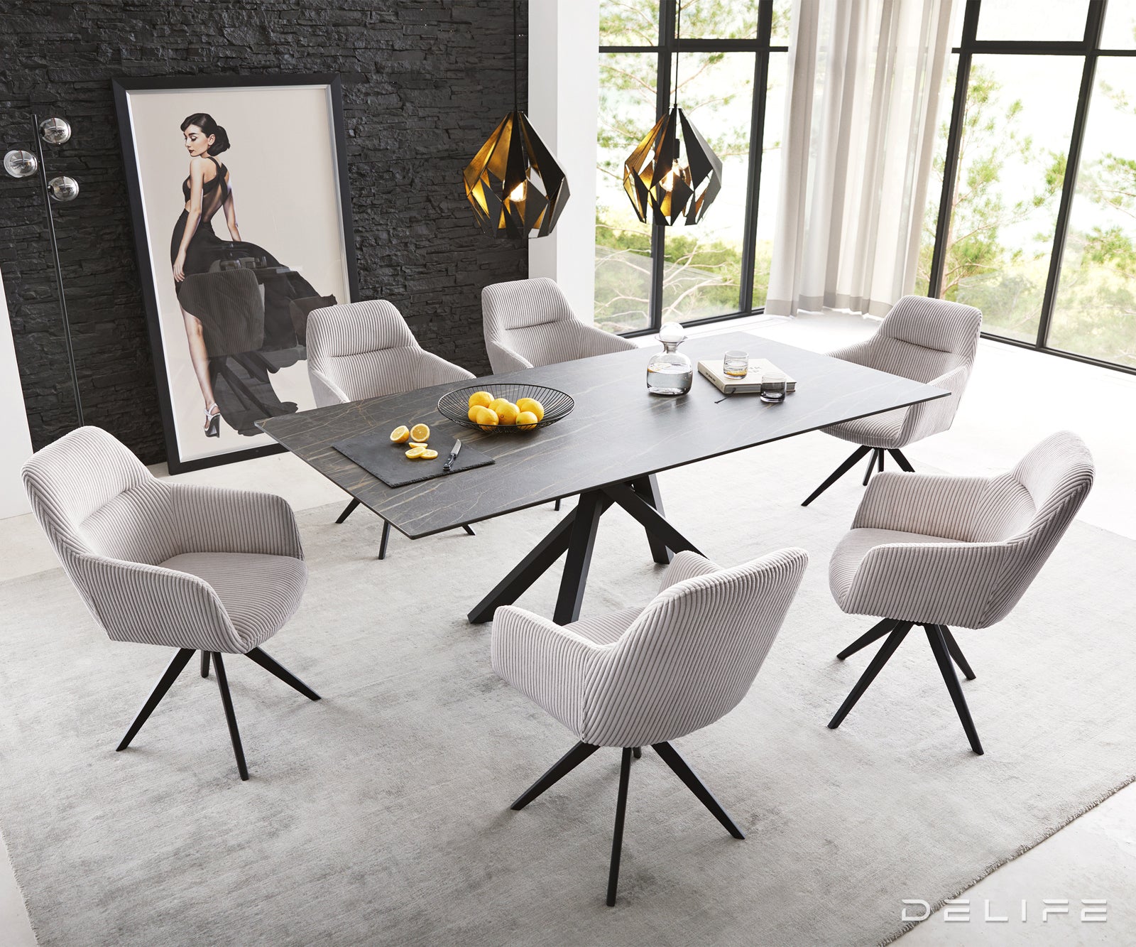 Blagovaonska stolica Pejo, Materijal: Rebrasta tkanina