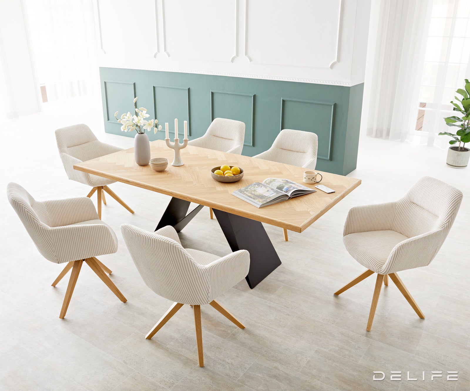 Blagovaonska stolica Pejo, Materijal: Rebrasta tkanina