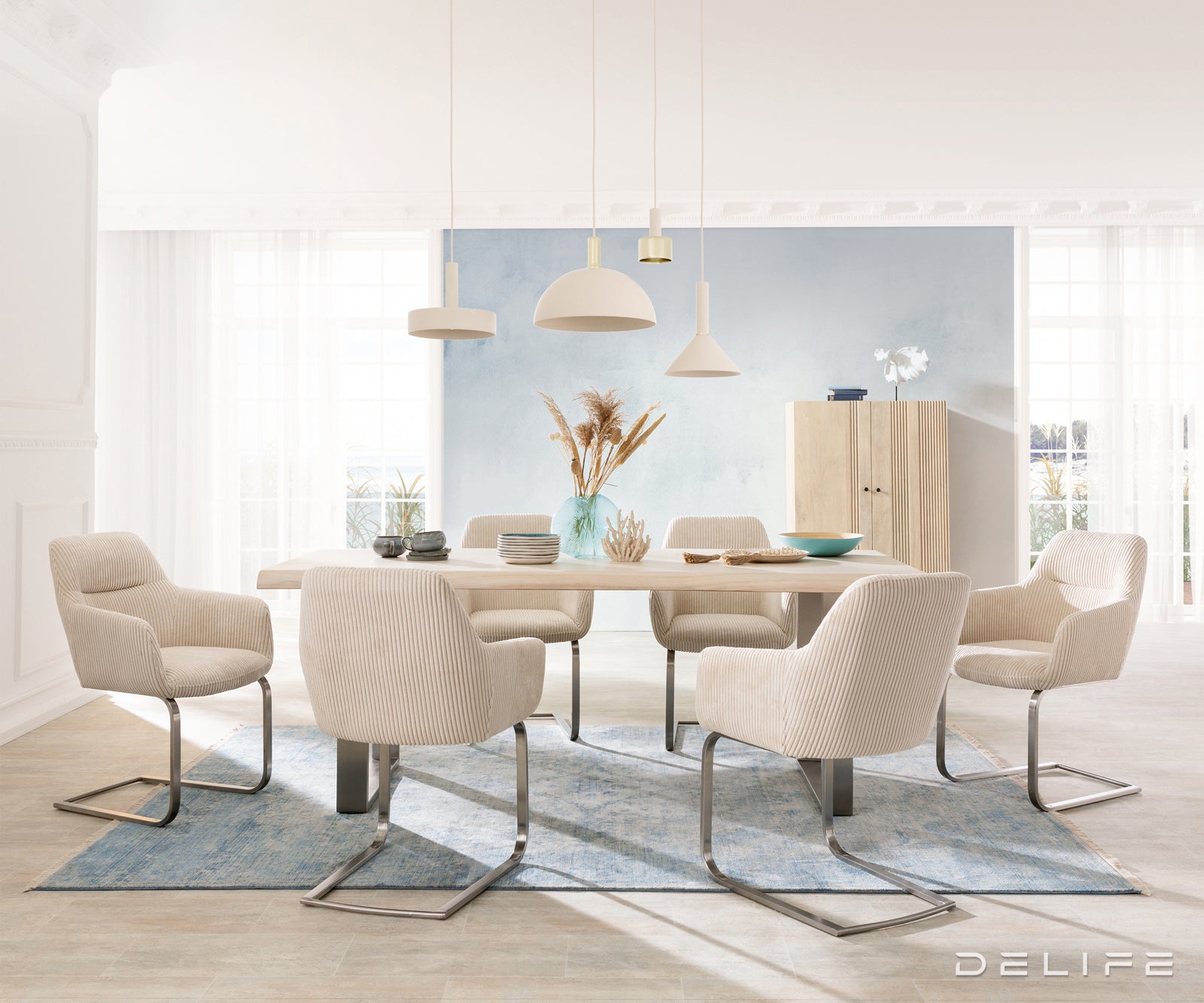 Blagovaonska stolica Pejo, Materijal: Rebrasta tkanina