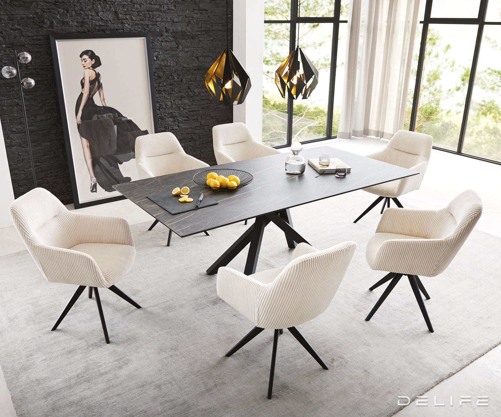 Blagovaonska stolica Pejo, Materijal: Rebrasta tkanina