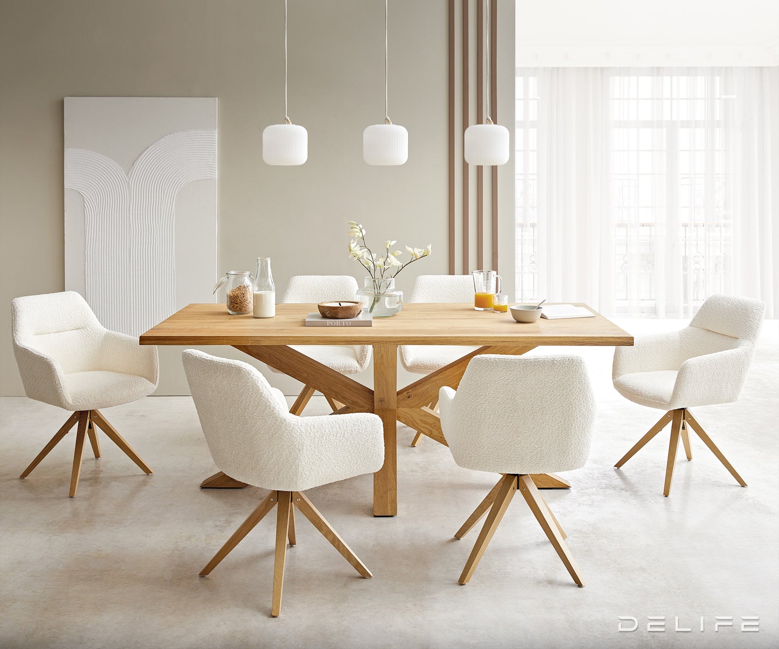 Blagovaonska stolica Pejo, Materijal: Boucle