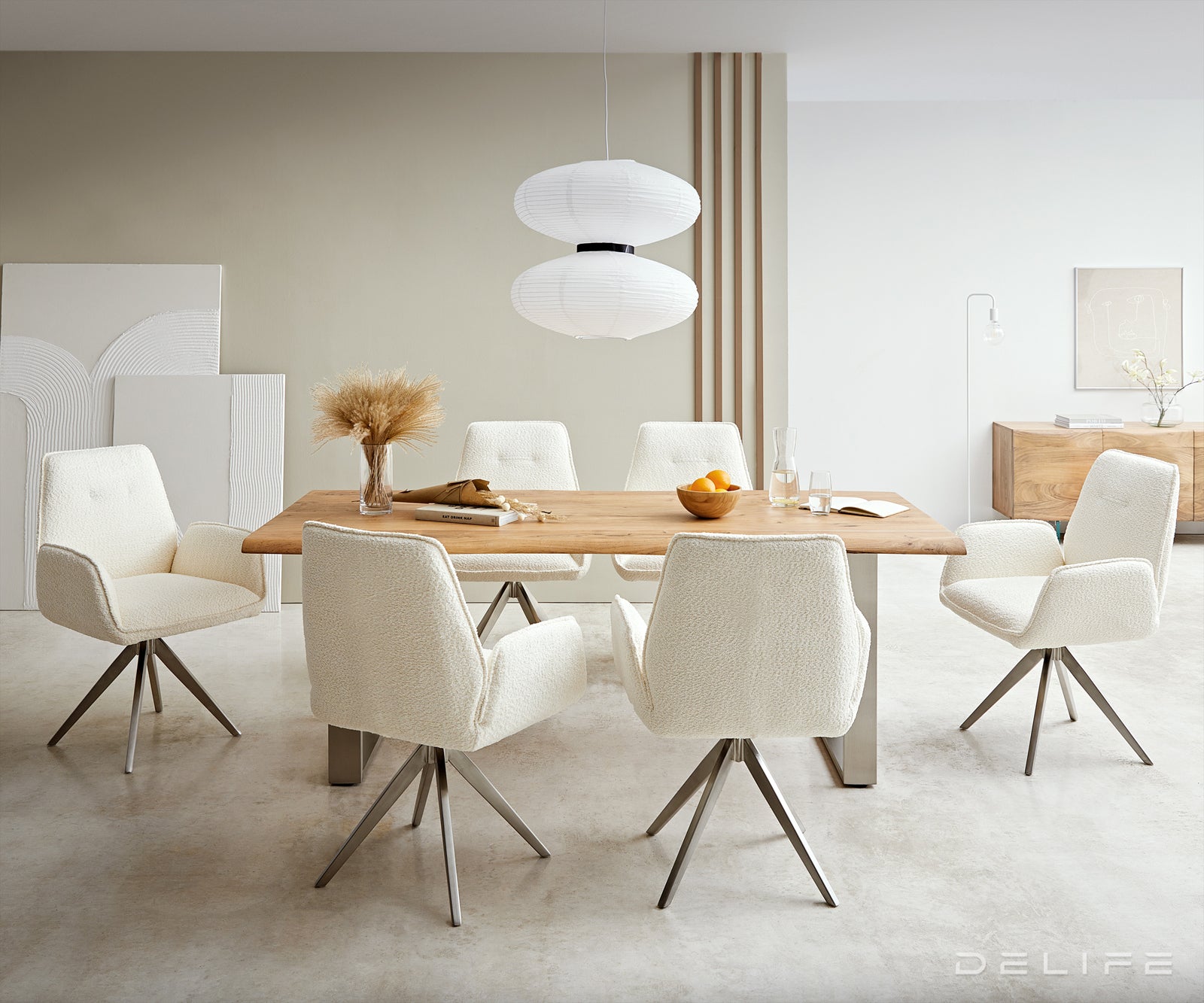 Blagovaonska stolica Zoa, Materijal: Boucle tkanina