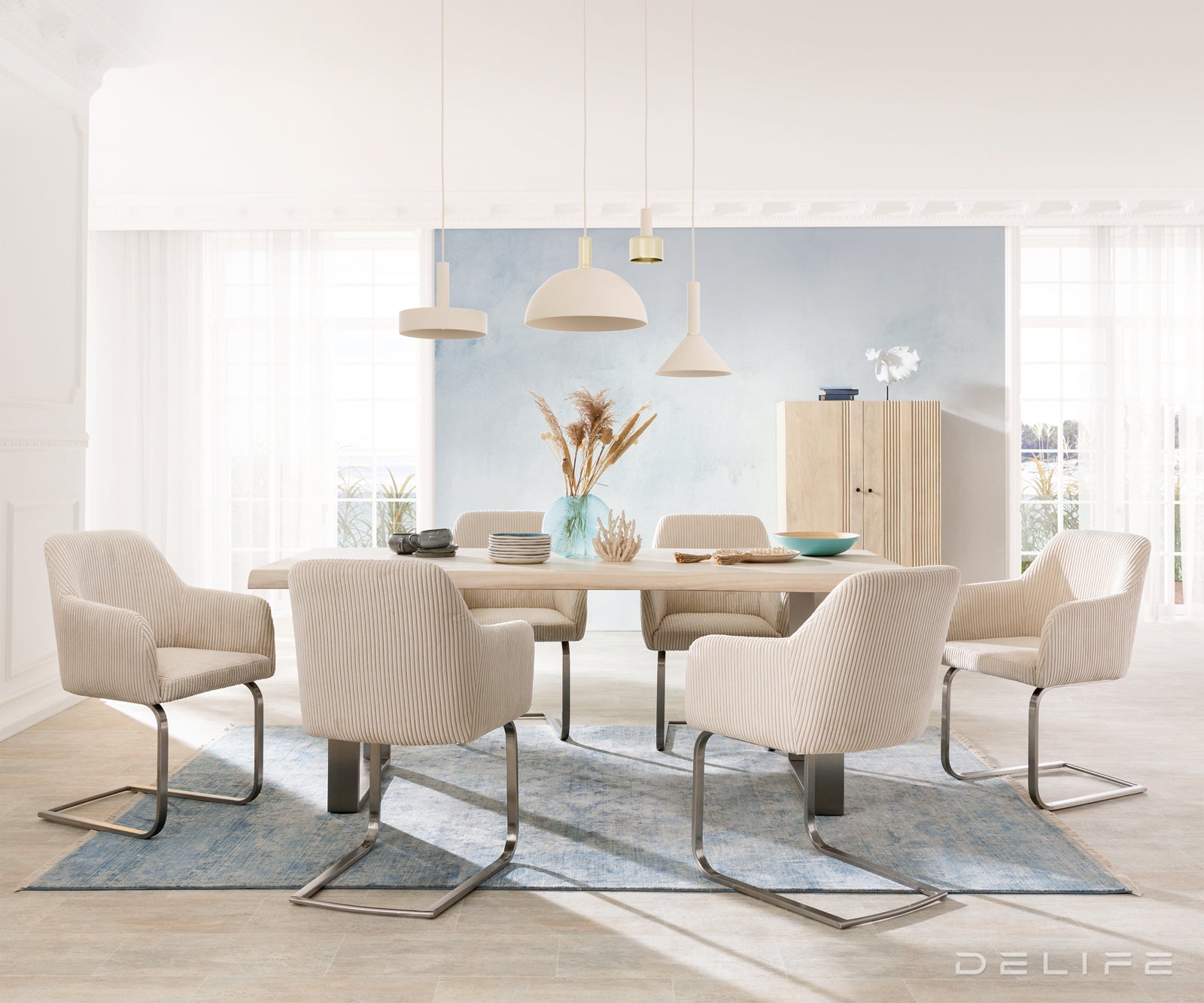 Blagovaonska stolica Greg, Materijal: Rebrasta tkanina