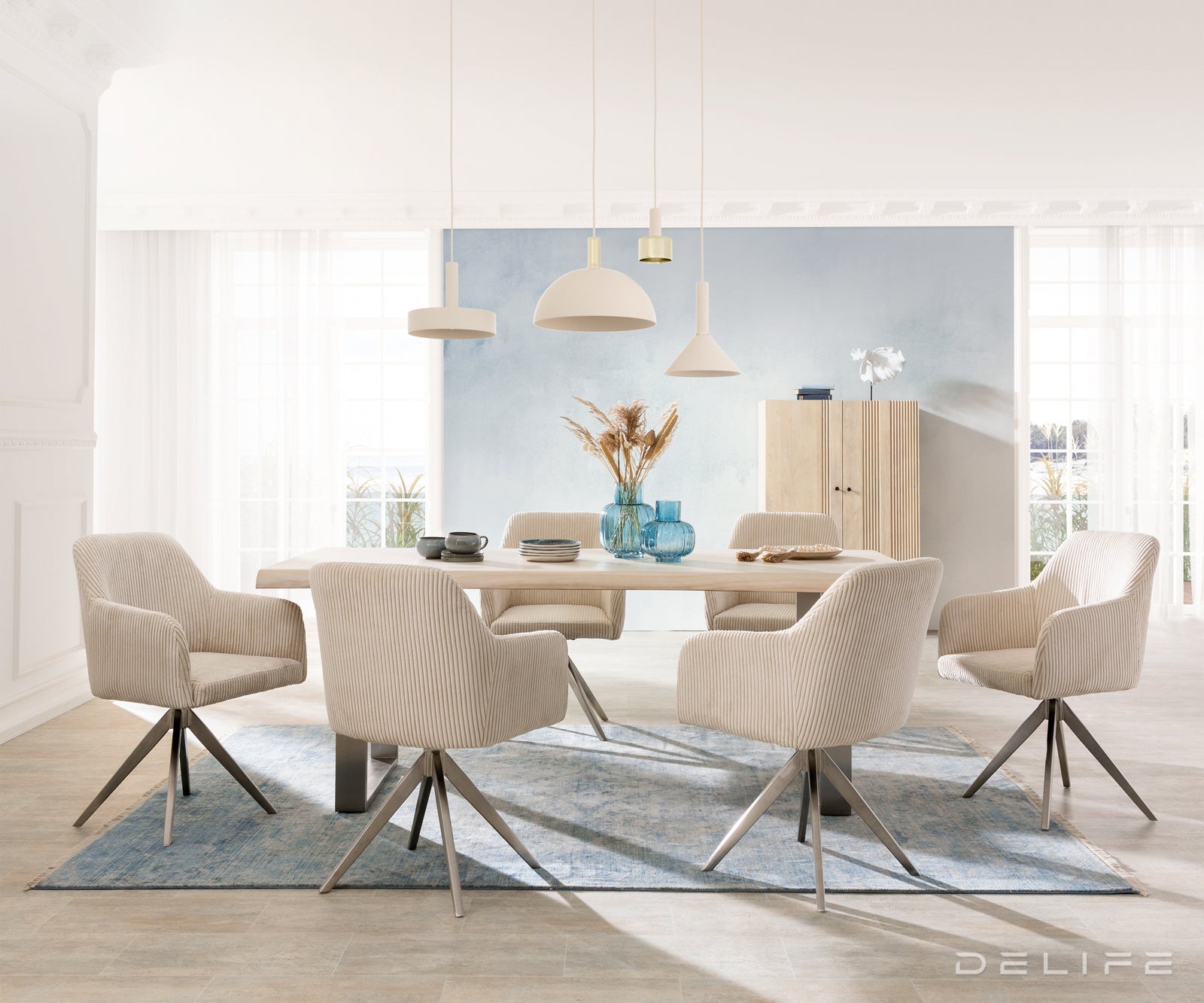 Blagovaonska stolica Greg, Materijal: Rebrasta tkanina