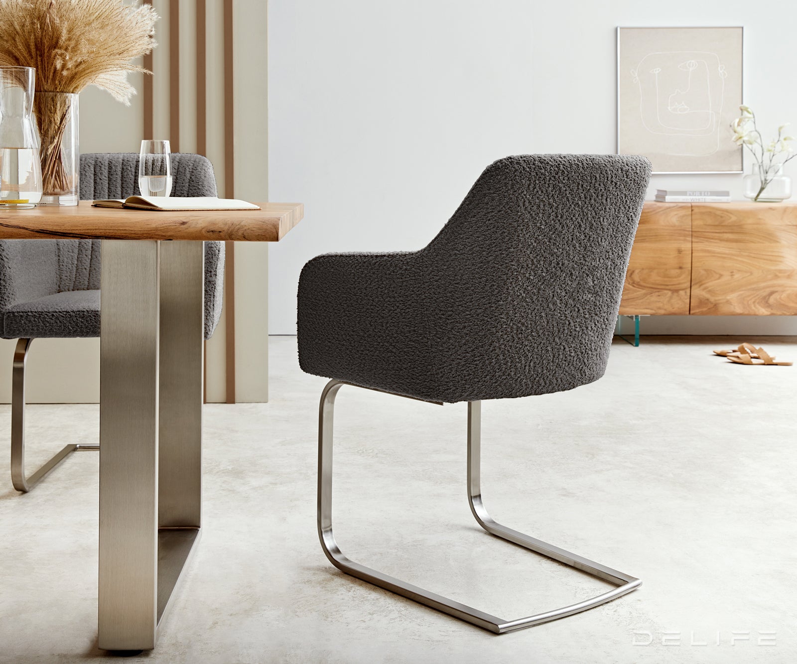 Blagovaonska stolica Greg, Materijal: Boucle