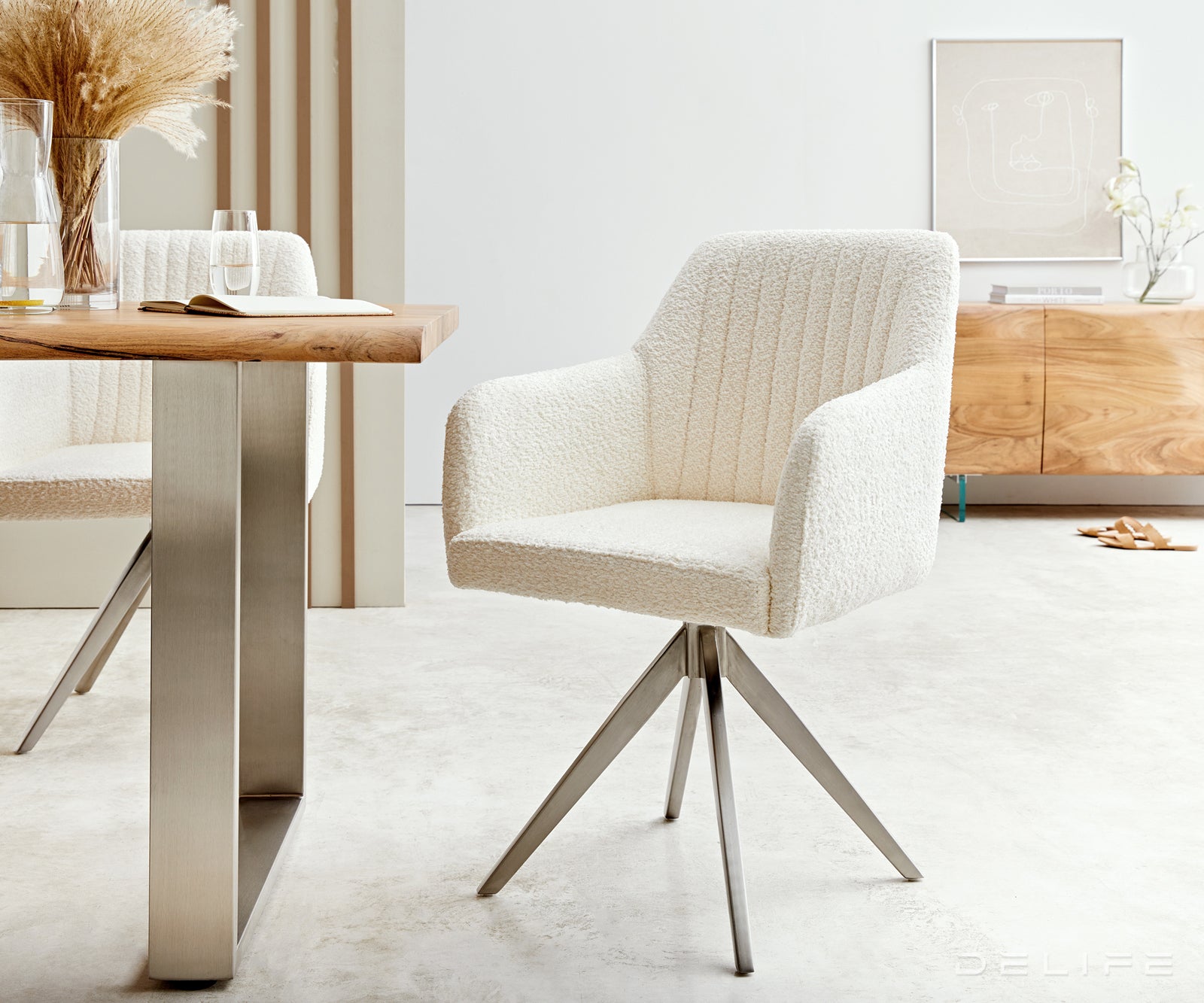 Blagovaonska stolica Greg, Materijal: Boucle