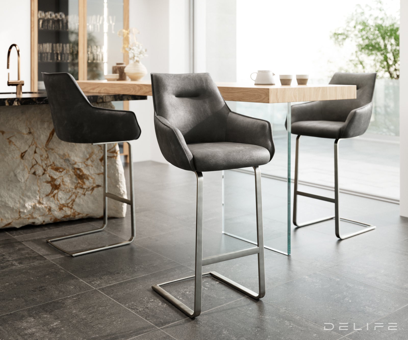 Barska stolica Alja Flex, Materijal: Mikrofibra