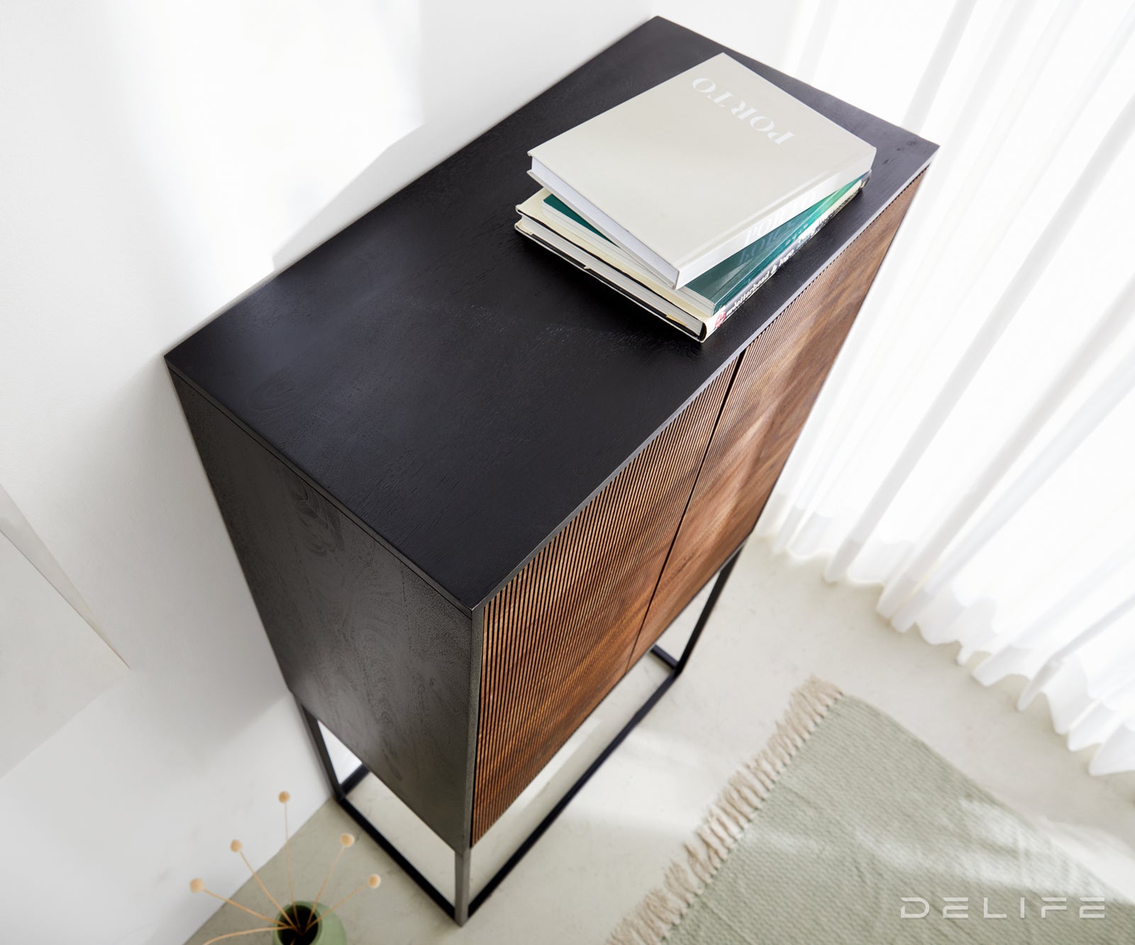 Visoka komoda Vaag, 80x150cm, Materijal: Sheesham