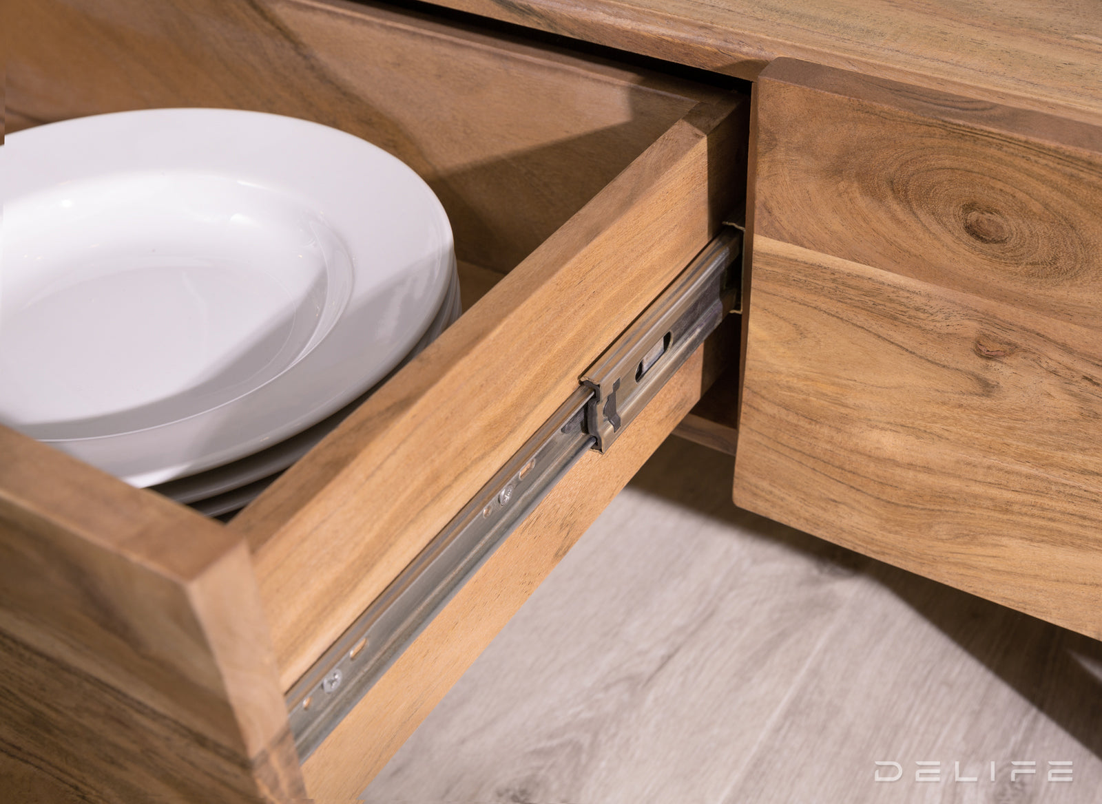 Komoda Wyatt 220x40cm, Materijal: Bagrem