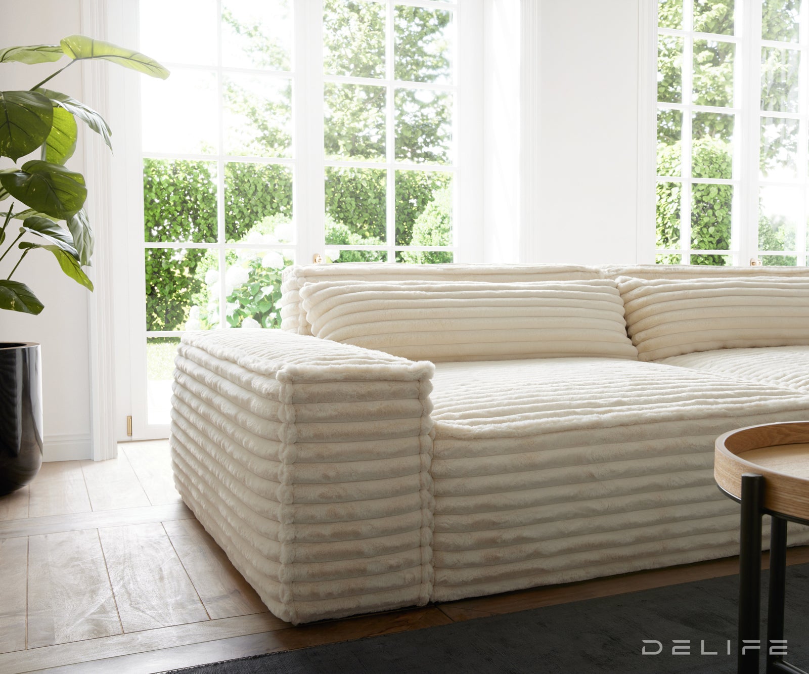 sofa rebrasta tkanina