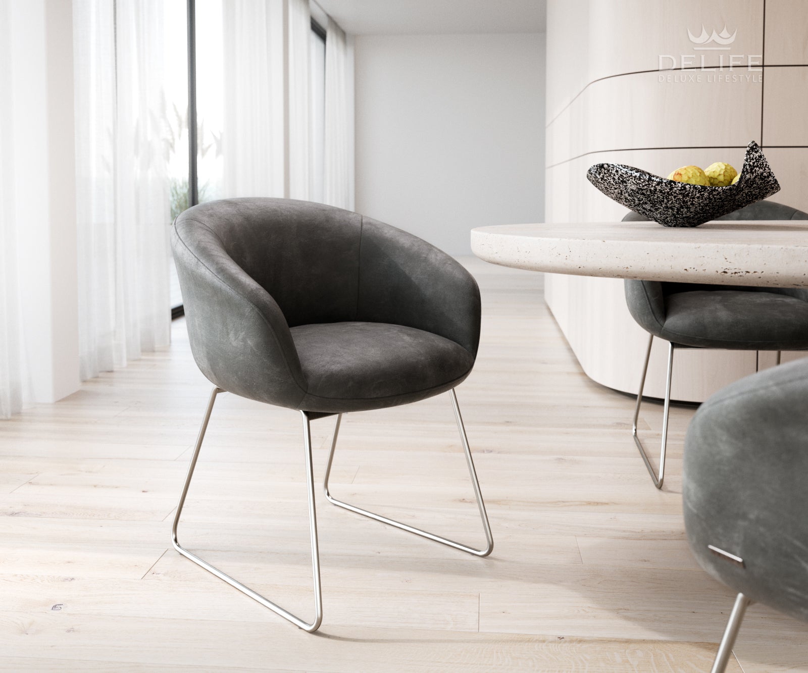 Blagovaonska stolica Vinka, Materijal: Mikrofibra