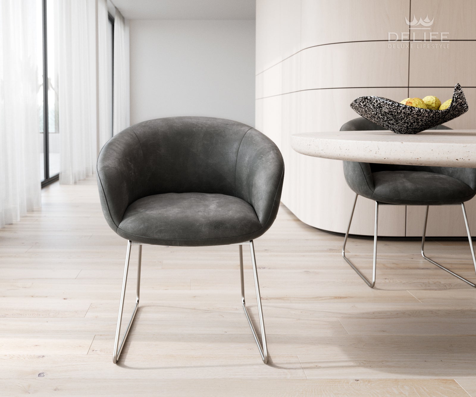 Blagovaonska stolica Vinka, Materijal: Mikrofibra