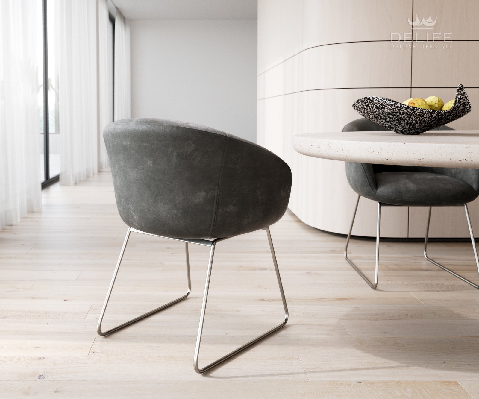 Blagovaonska stolica Vinka, Materijal: Mikrofibra