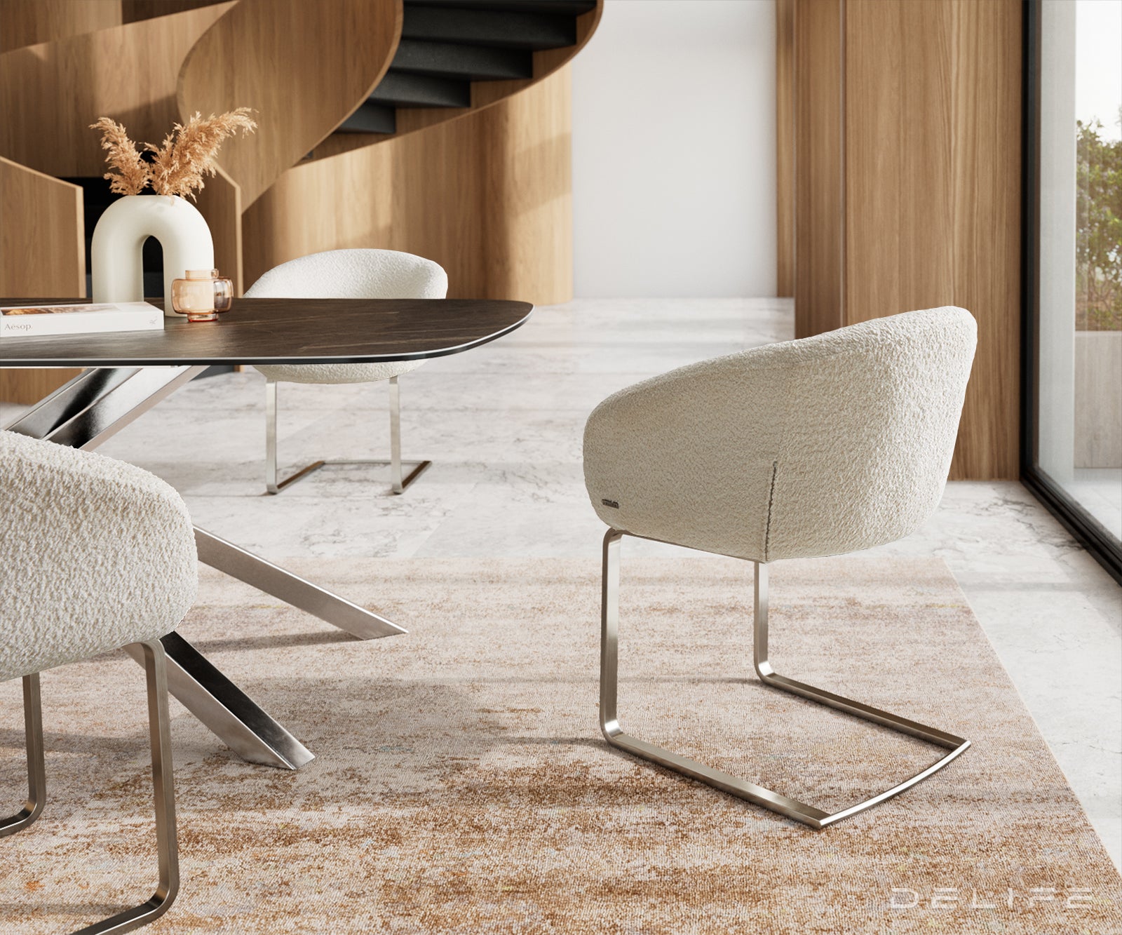 Blagovaonska stolica Vinka, Materijal: Boucle