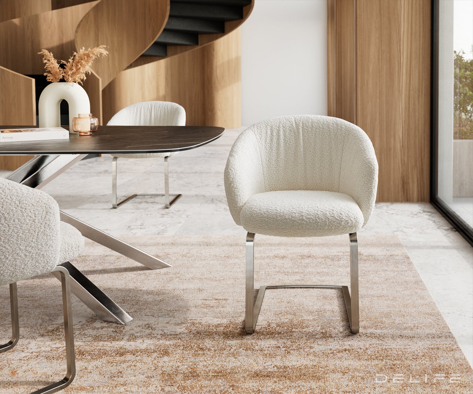 Blagovaonska stolica Caja, Materijal: boucle