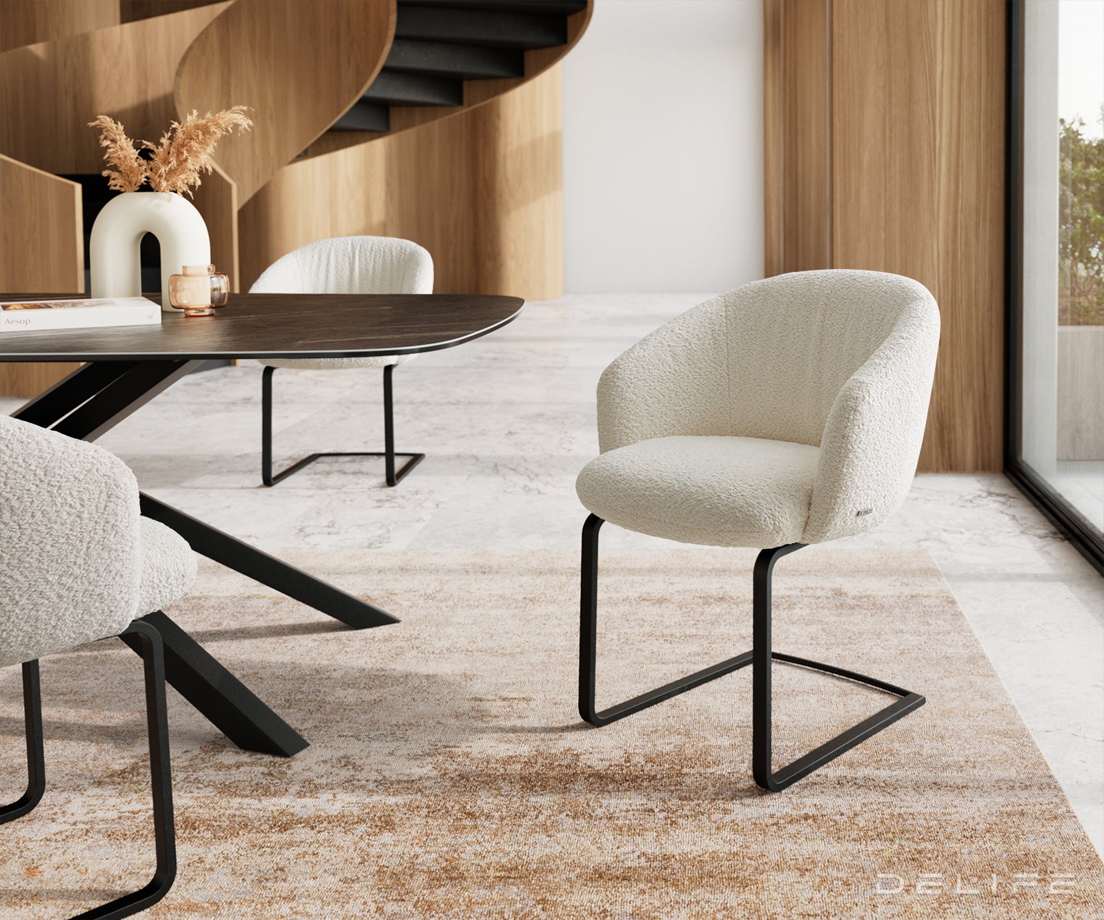 Blagovaonska stolica Caja, Materijal: boucle