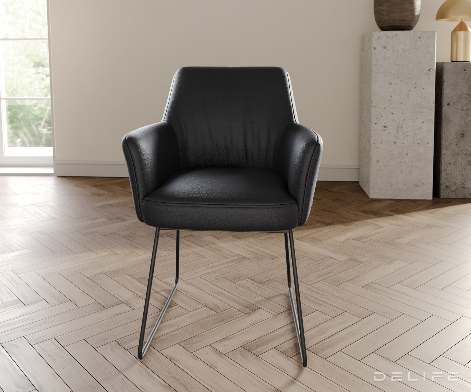 Blagovaonska stolica s rukonaslonom Xana, Materijal: koža