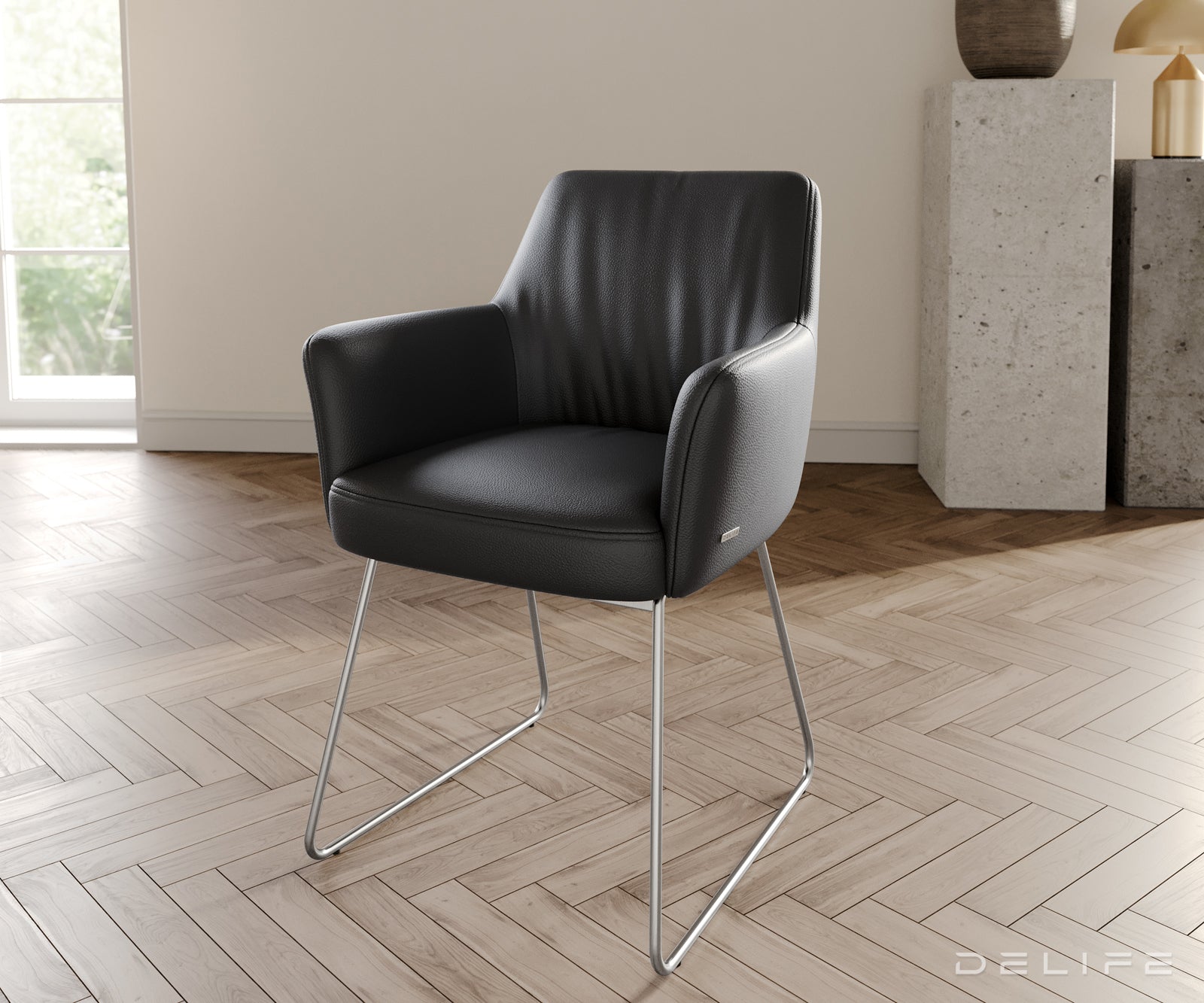 Blagovaonska stolica s rukonaslonom Xana, Materijal: koža