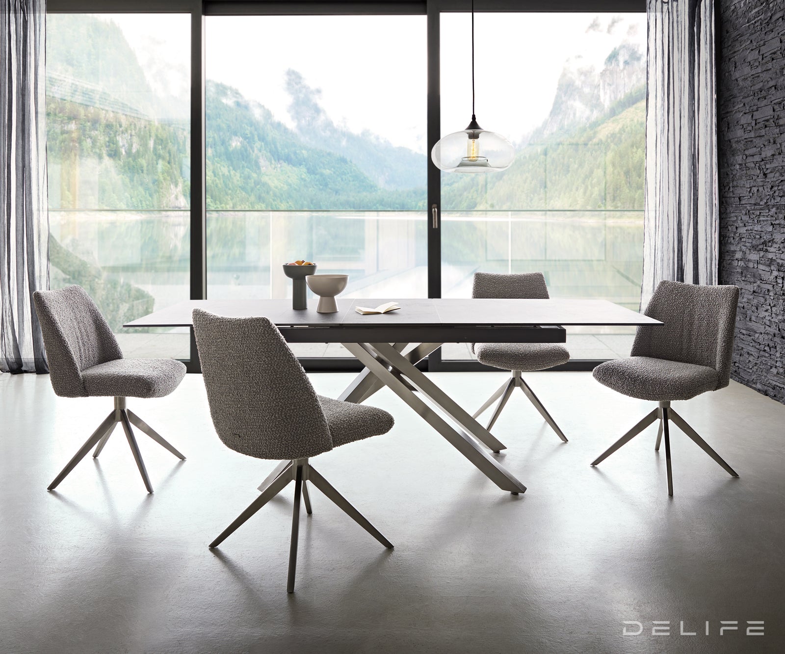 Blagovaonska stolica Elso, Materijal: boucle