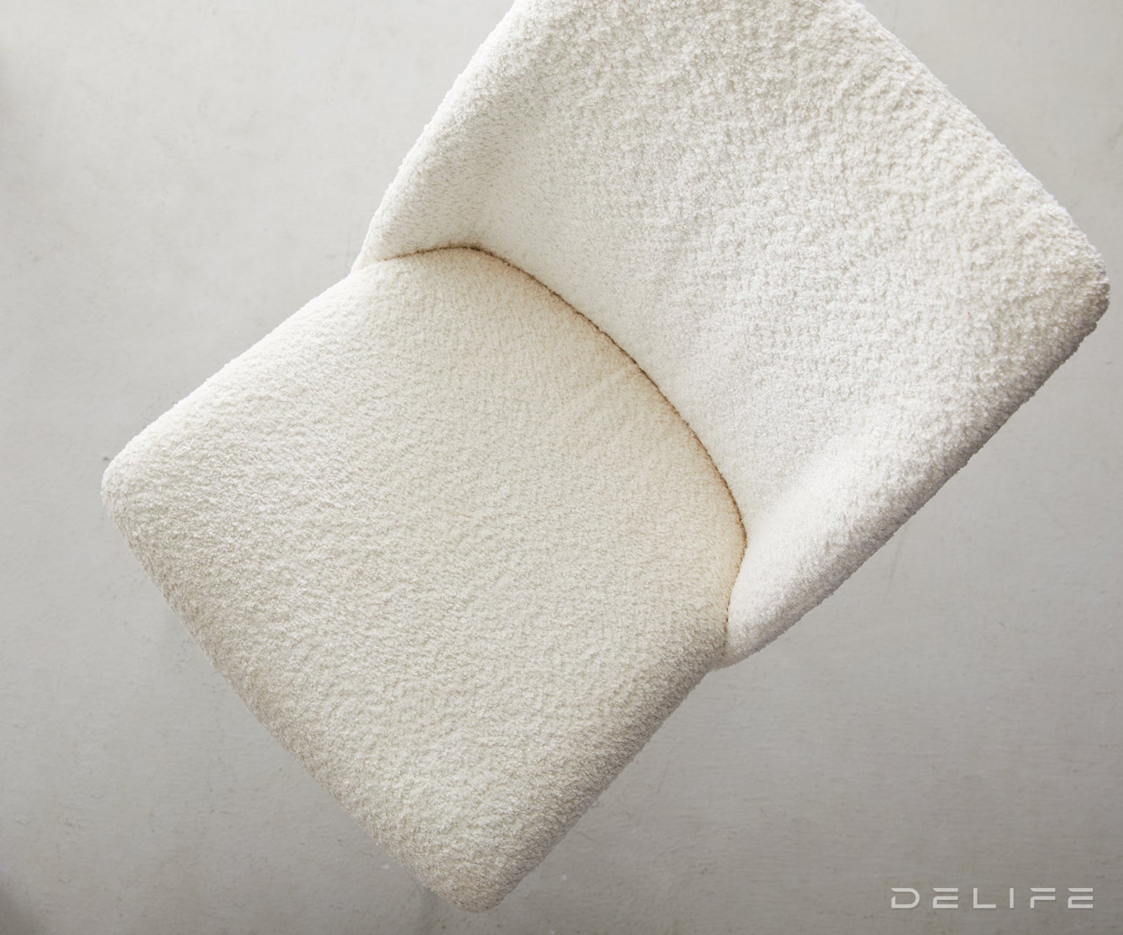 Blagovaonska stolica Elso, Materijal: boucle