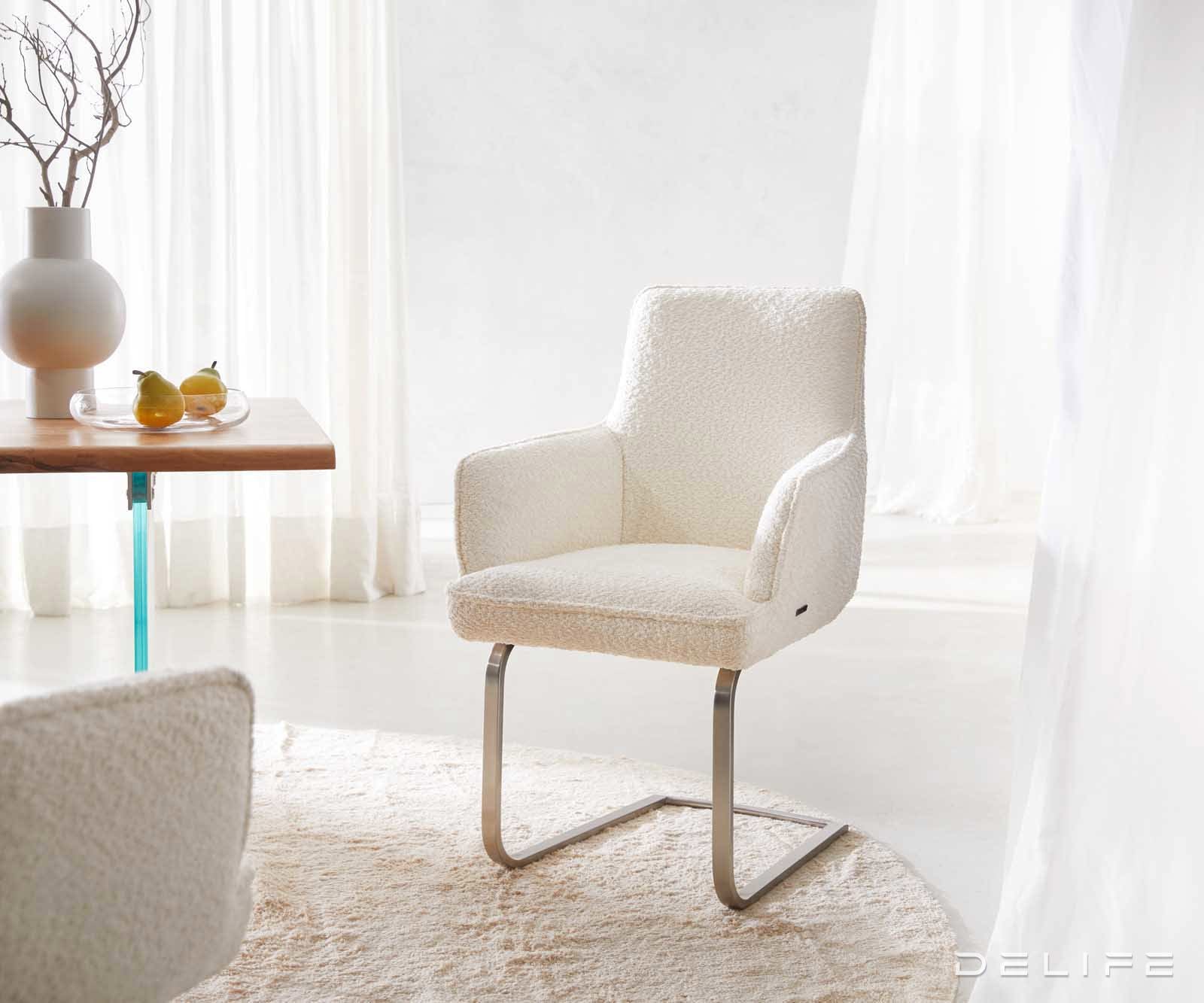 Blagovaonska stolica Heira S Rukonaslonom, Materijal: Boucle