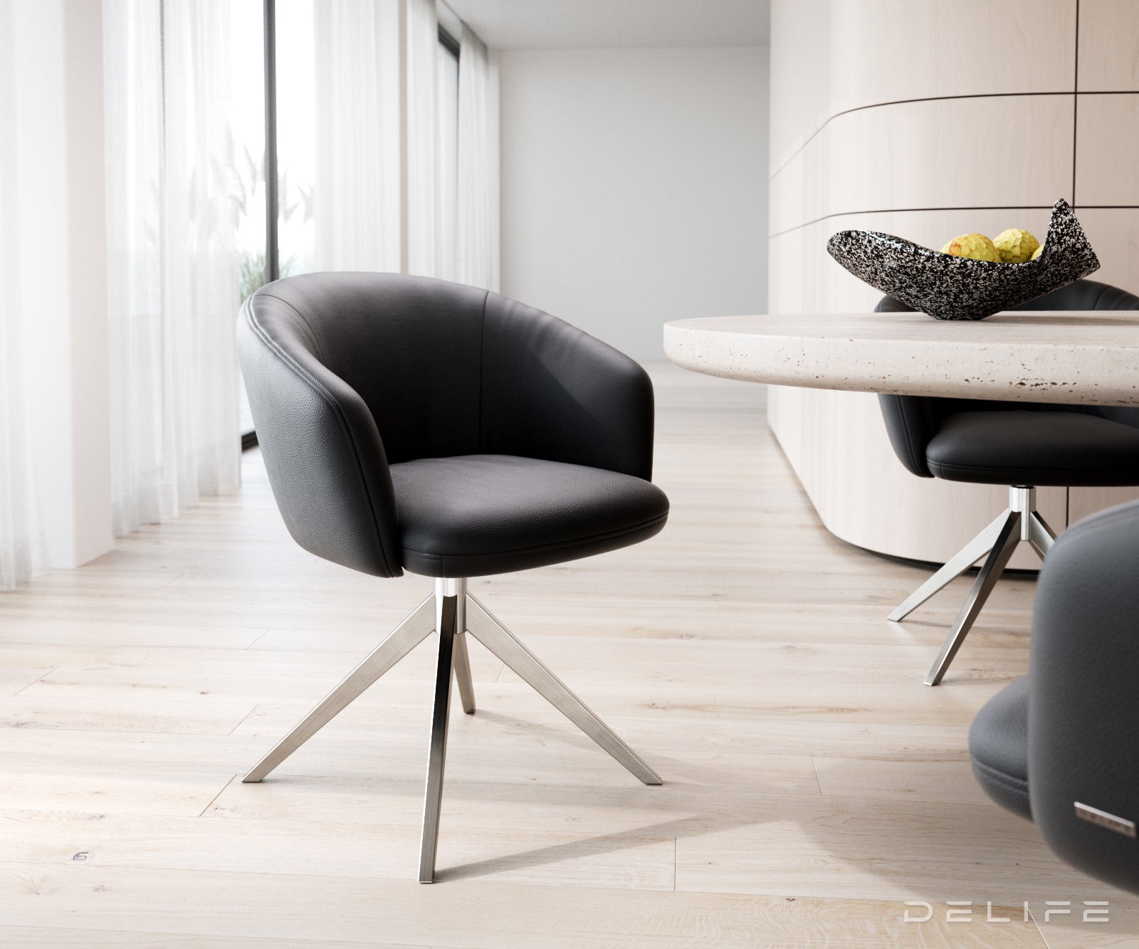 Blagovaonska stolica Caja, Materijal: Koža