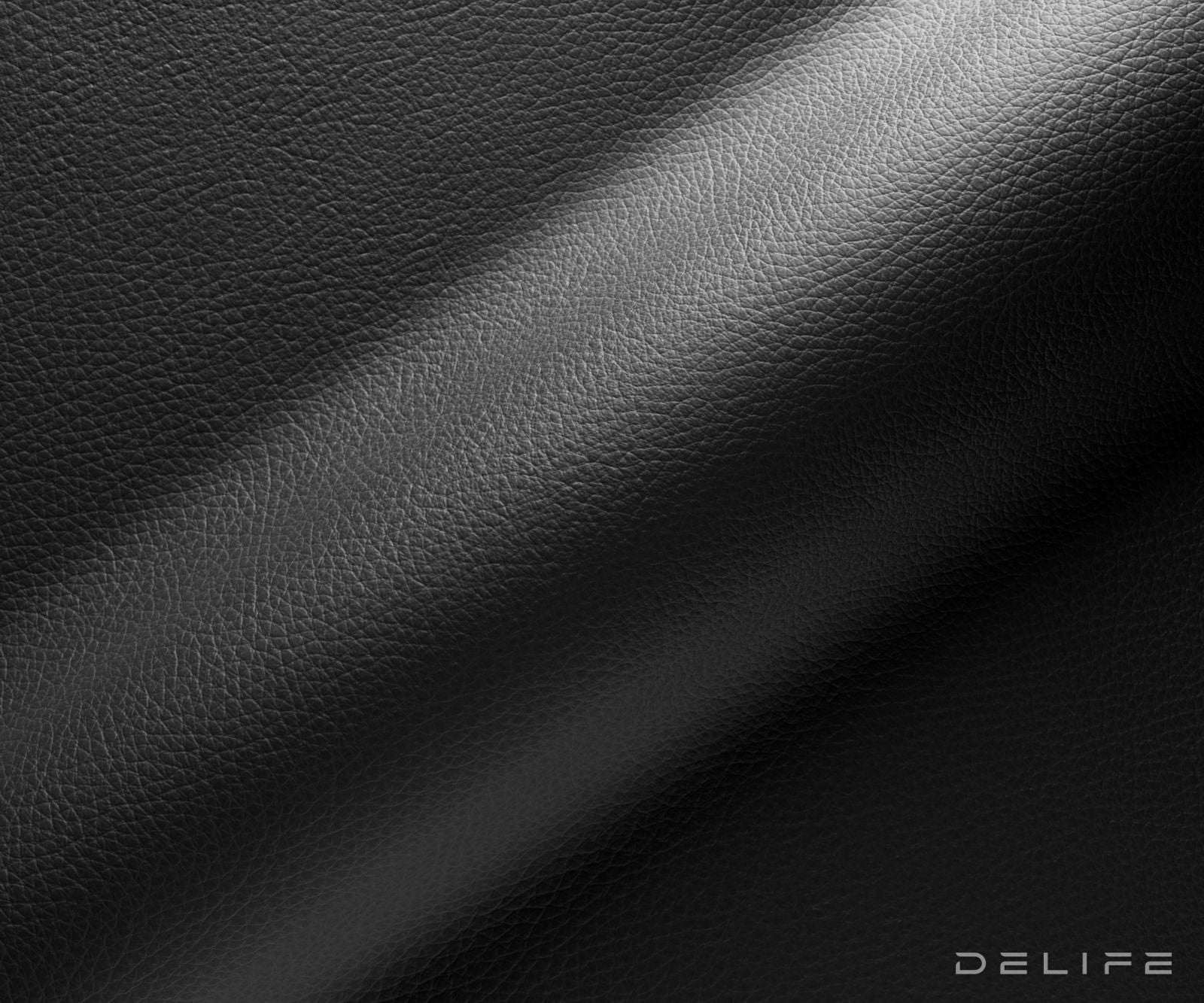 Blagovaonska stolica Caja, Materijal: Koža