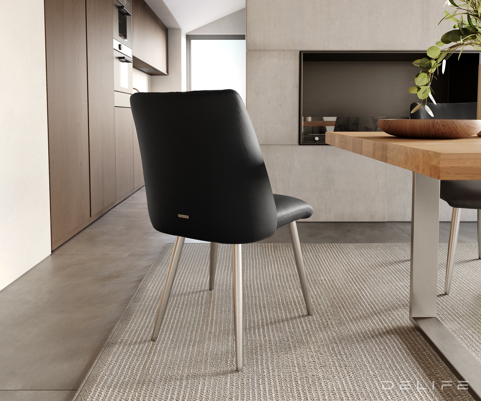 Blagovaonska stolica Elso, Materijal: koža