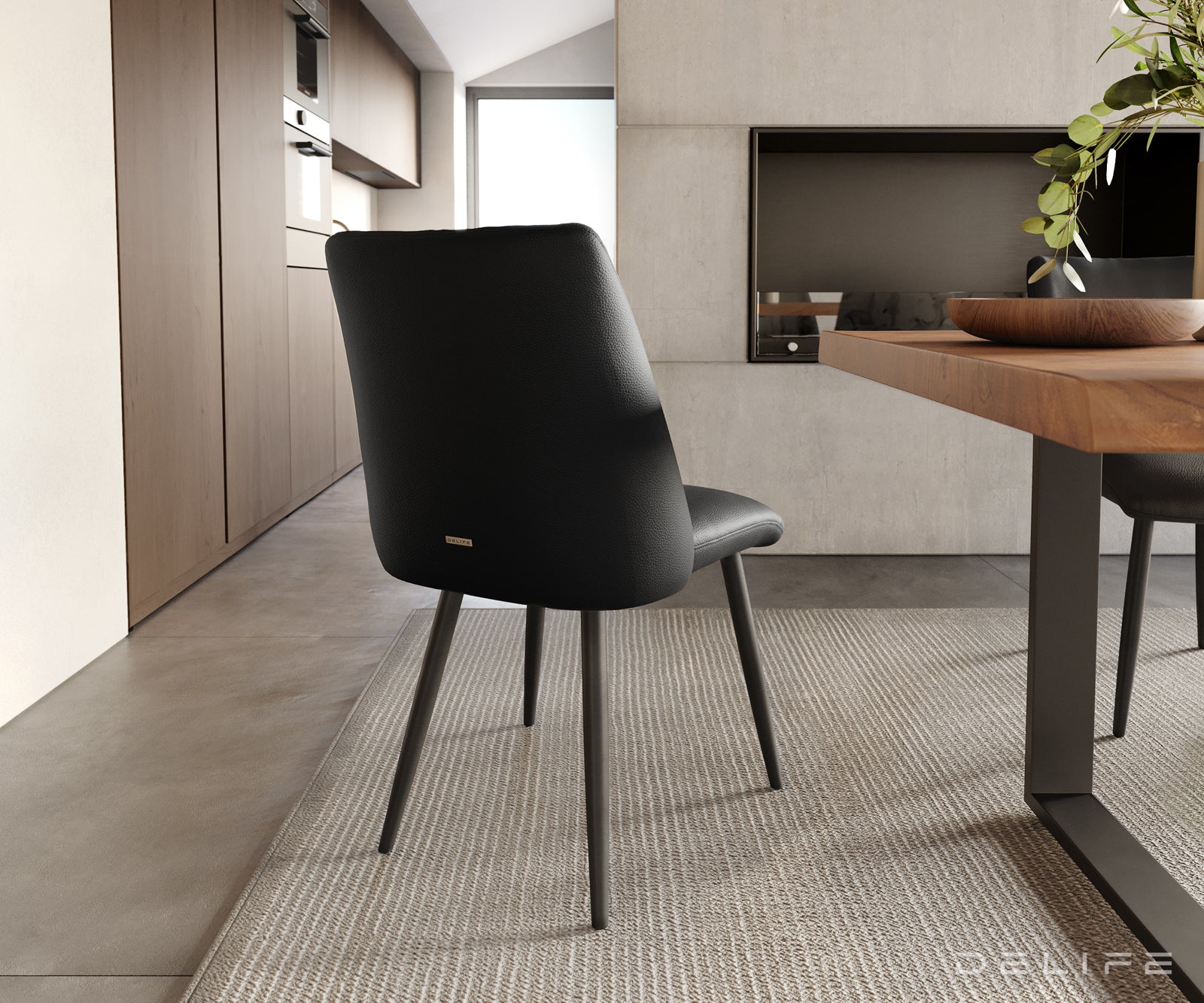 Blagovaonska stolica Elso, Materijal: koža