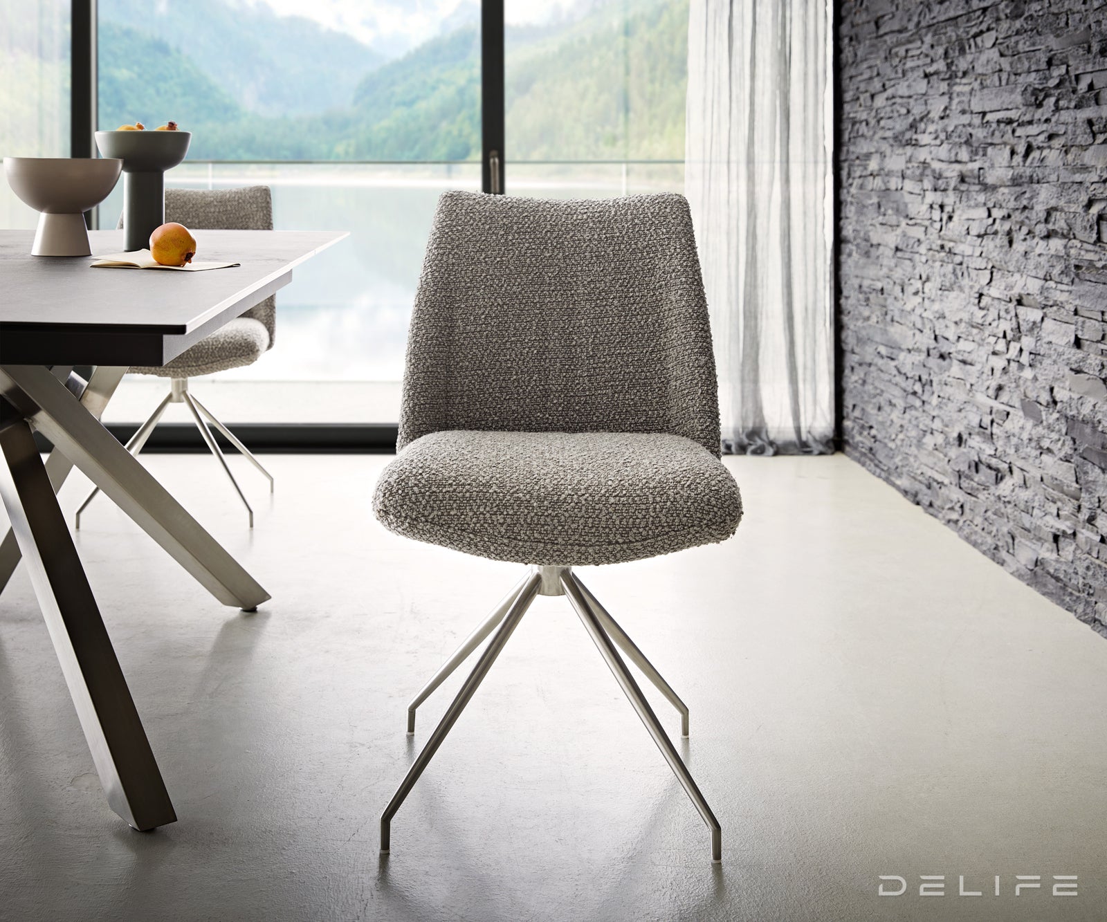 Blagovaonska stolica Elso, Materijal: boucle