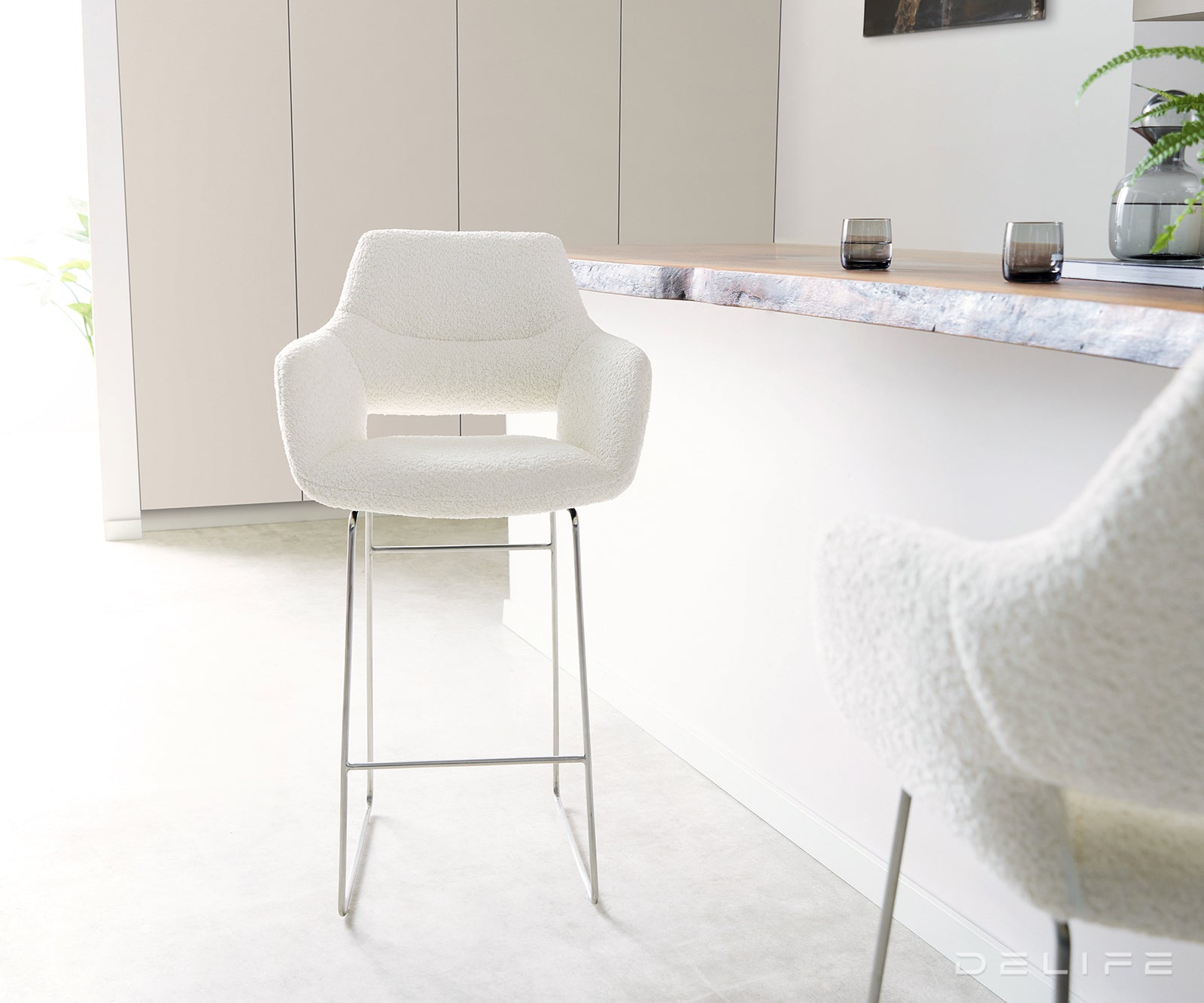 Barska stolica Yago Flex, Materijal: Boucle