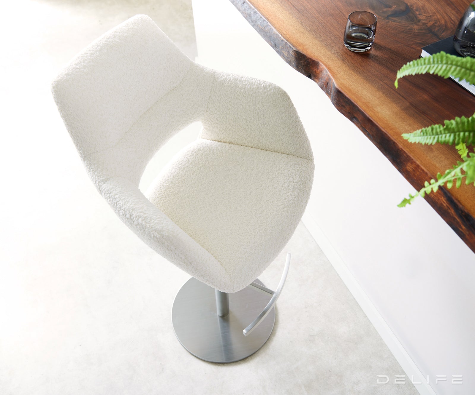 Barska stolica Yago Flex, Materijal: Boucle