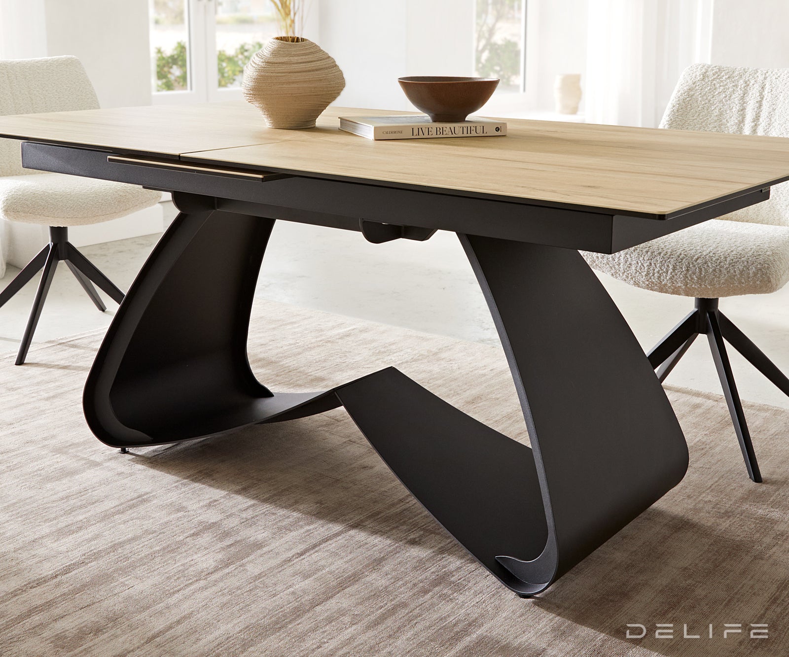 Produljivi stol Edge 180/220x100, Materijal: Keramika Laminam Sabbia