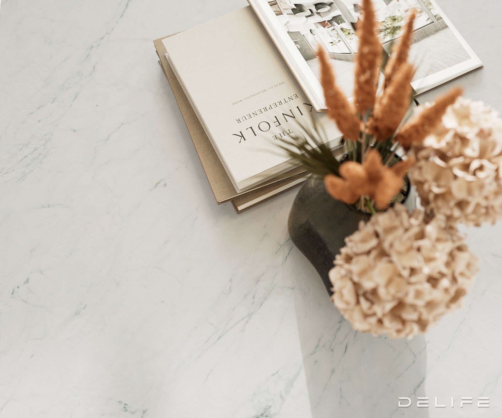 Blagovaonski stol Edge, 200/300x100, Materijal: Keramika Laminam Statuarietto