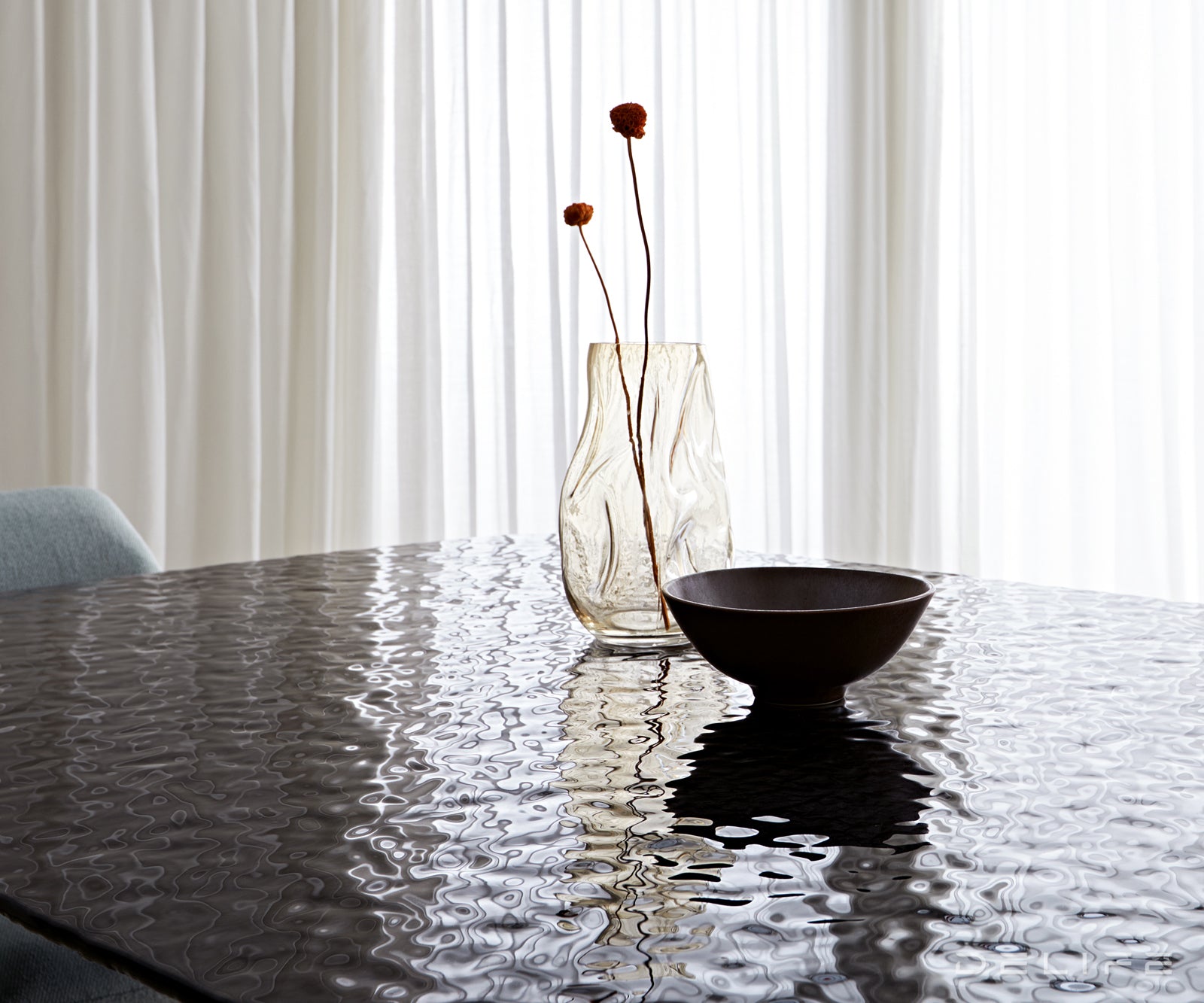 Blagovaonski stol Edge Boot, 240x120cm, Materijal: staklo/metal