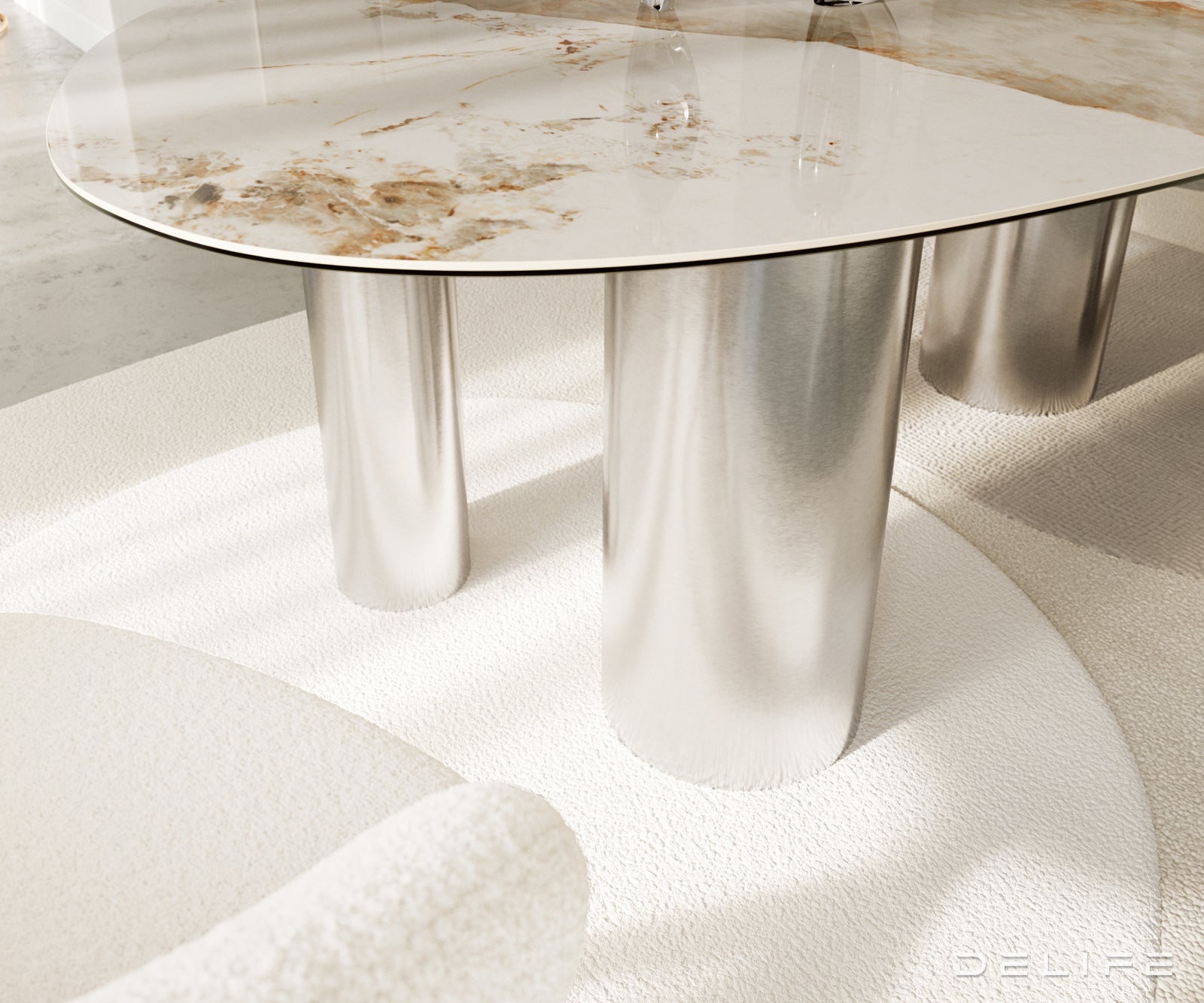 Blagovaonski stol od keramike