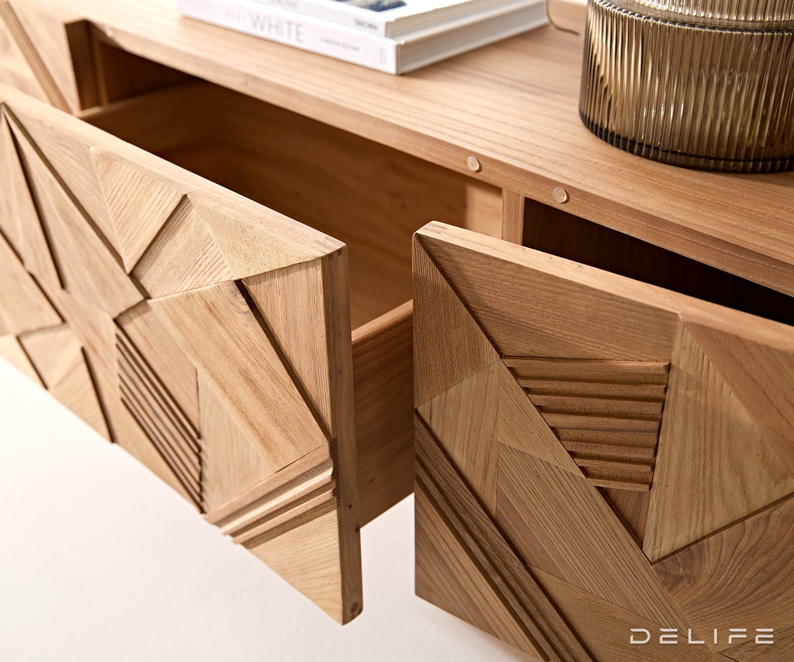 TV Komoda Eldoria 220cm, Materijal: Brijest