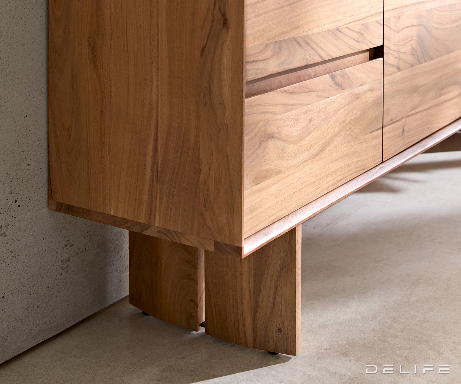 Komoda Elandor 175x35cm, Materijal: Bagrem