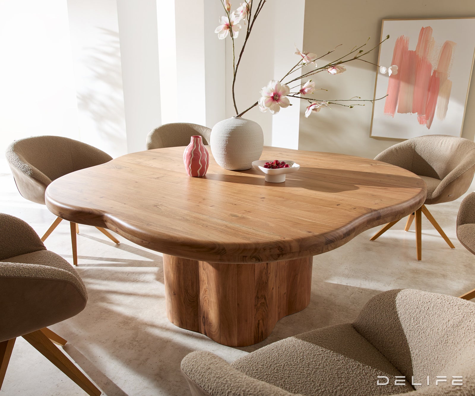 Blagovaonski stol Orbion 174x167cm, Materijal: Bagrem