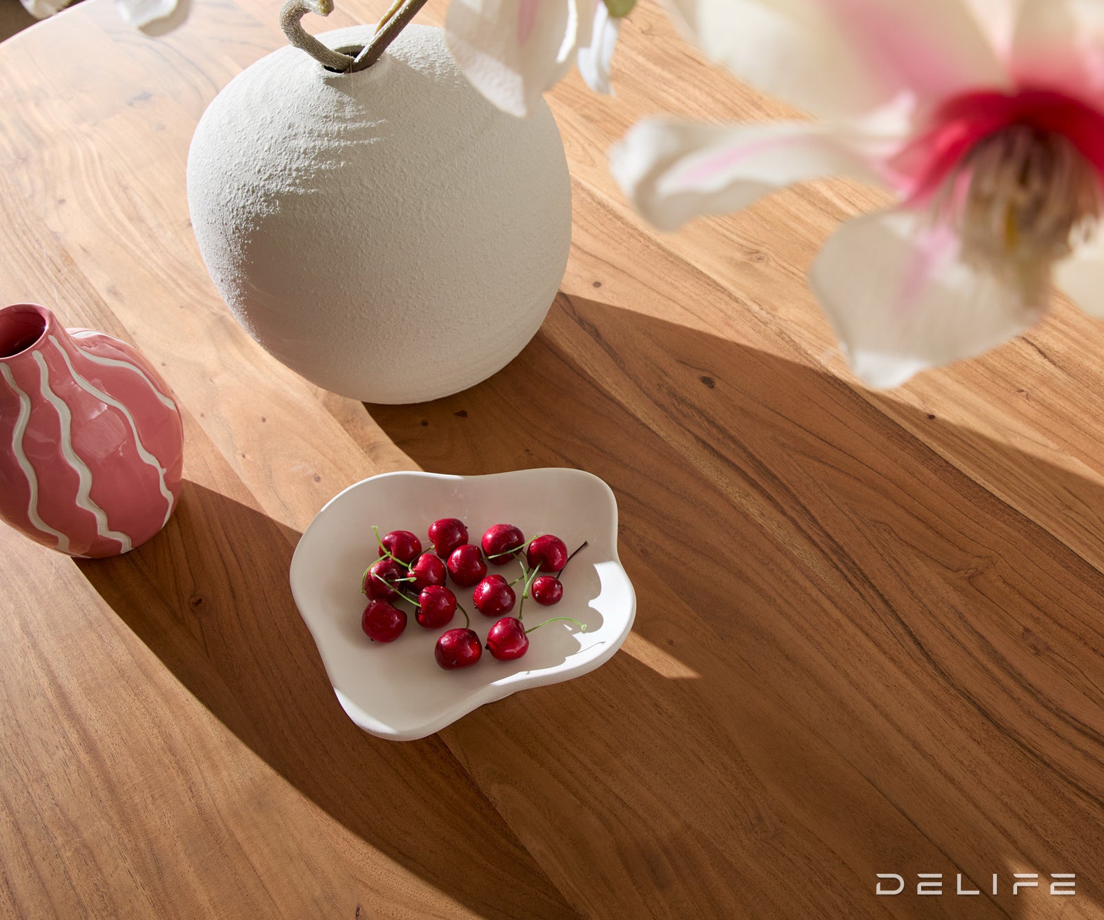 Blagovaonski stol Orbion 174x167cm, Materijal: Bagrem