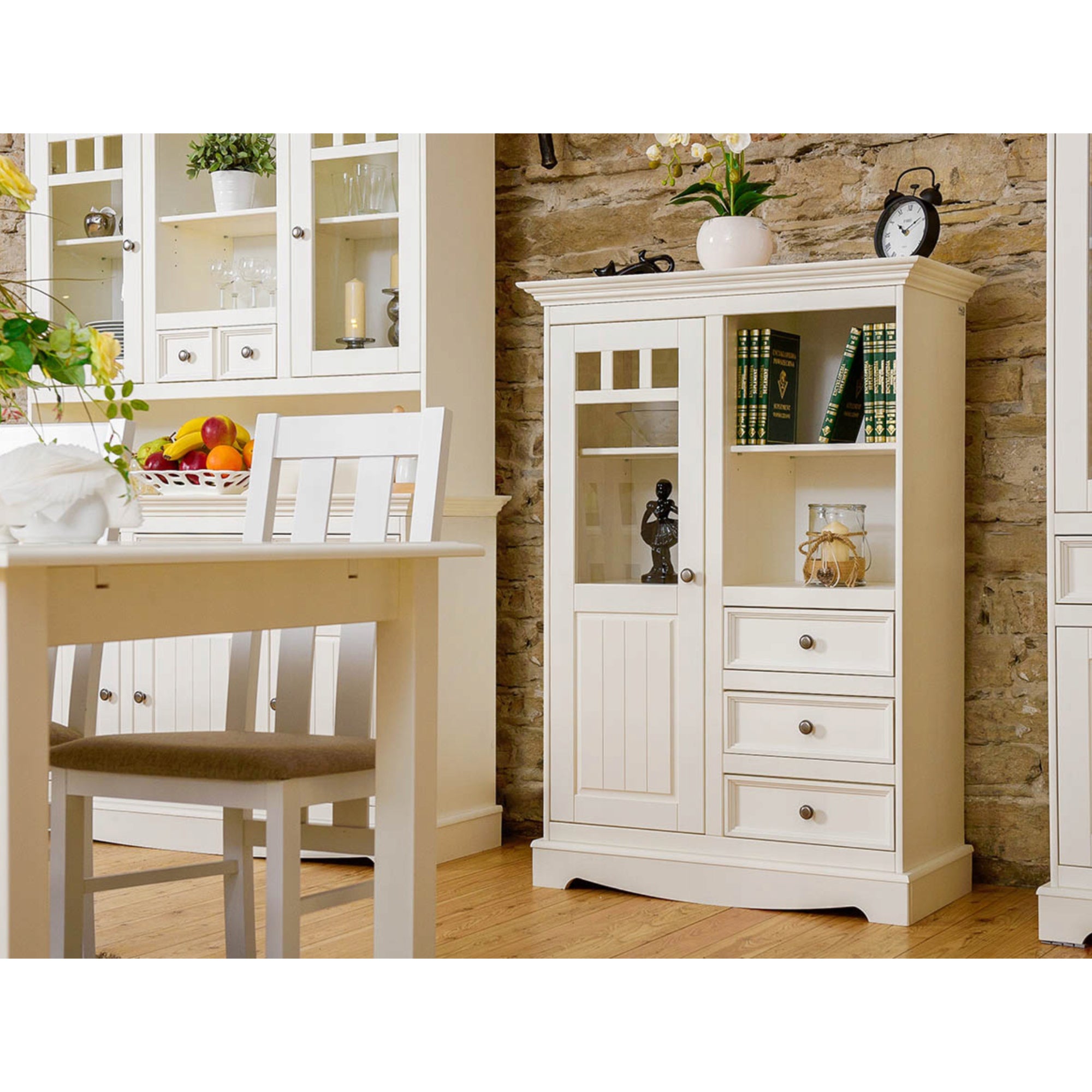 Vitrina Belluno 44x130 cm  Materijal: Masivna Borovina