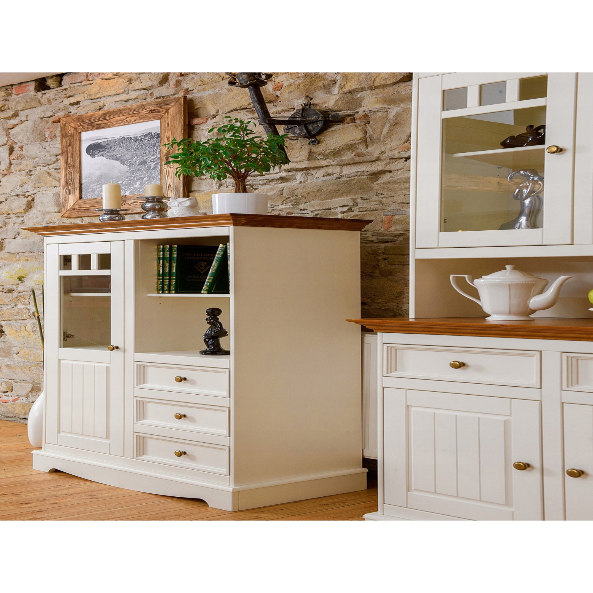 Vitrina Belluno 44x130 cm  Materijal: Masivna Borovina