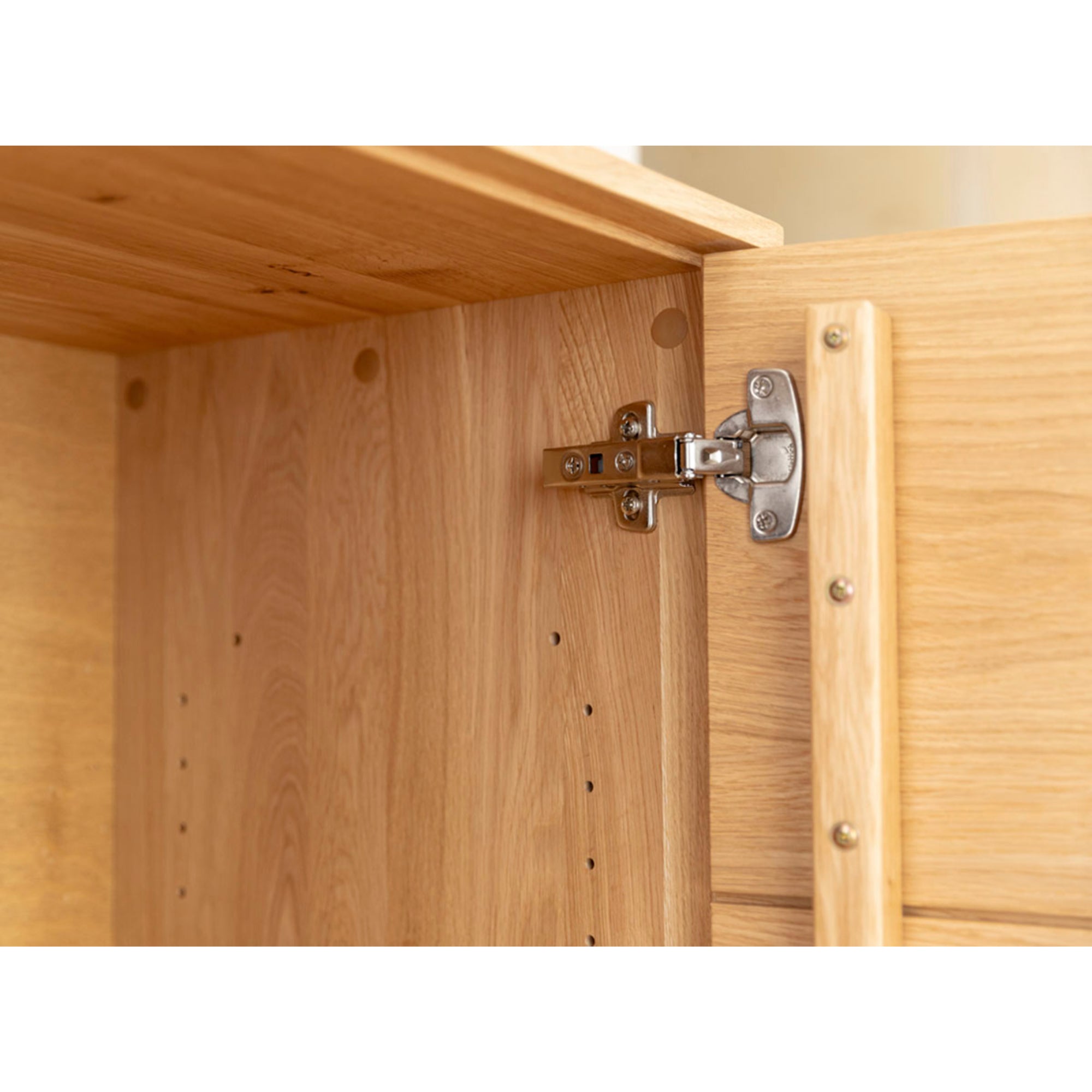 Vitrina Tirano 39x147 cm, Materijal: Masivno Drvo Hrast
