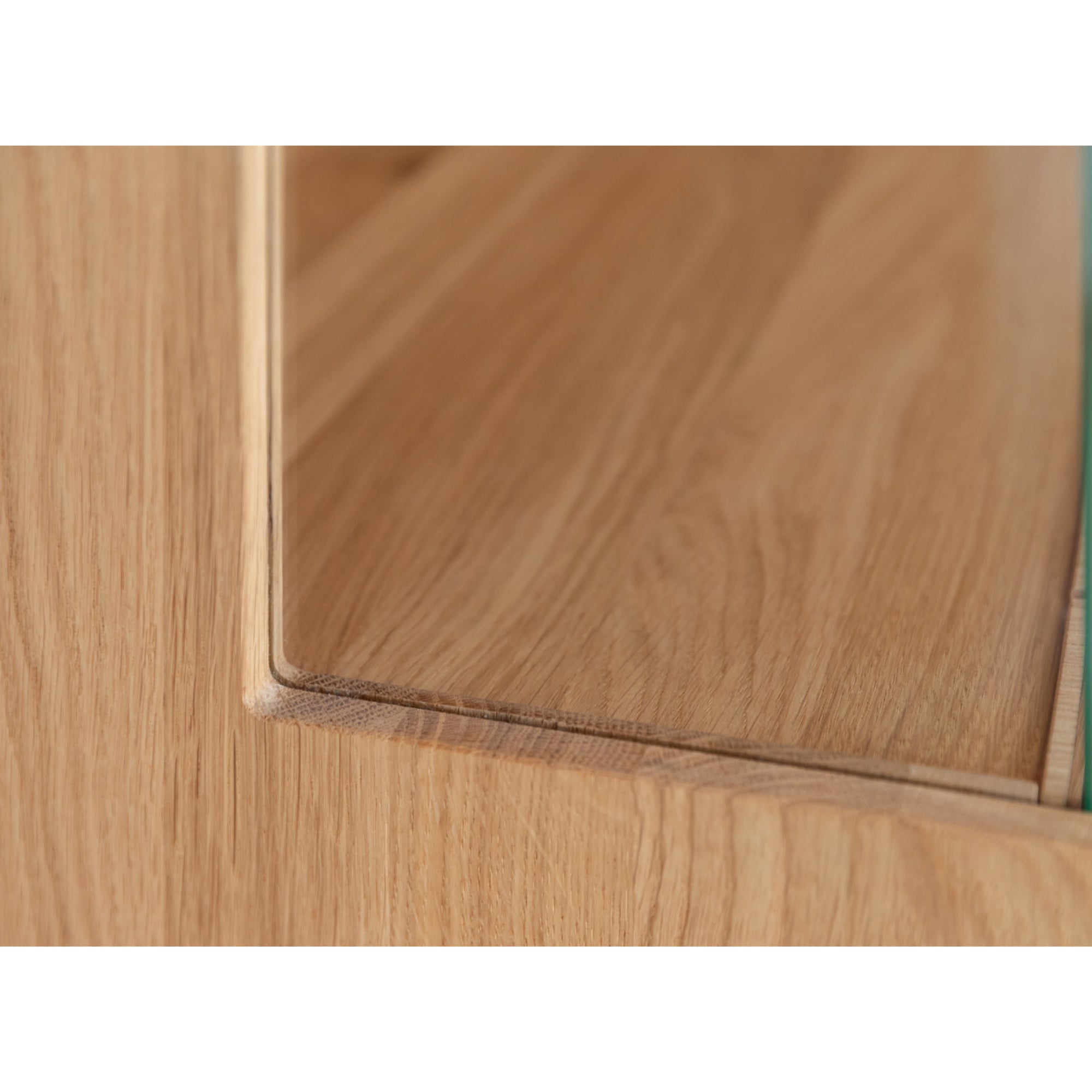 Vitrina Tirano 39x147 cm, Materijal: Masivno Drvo Hrast