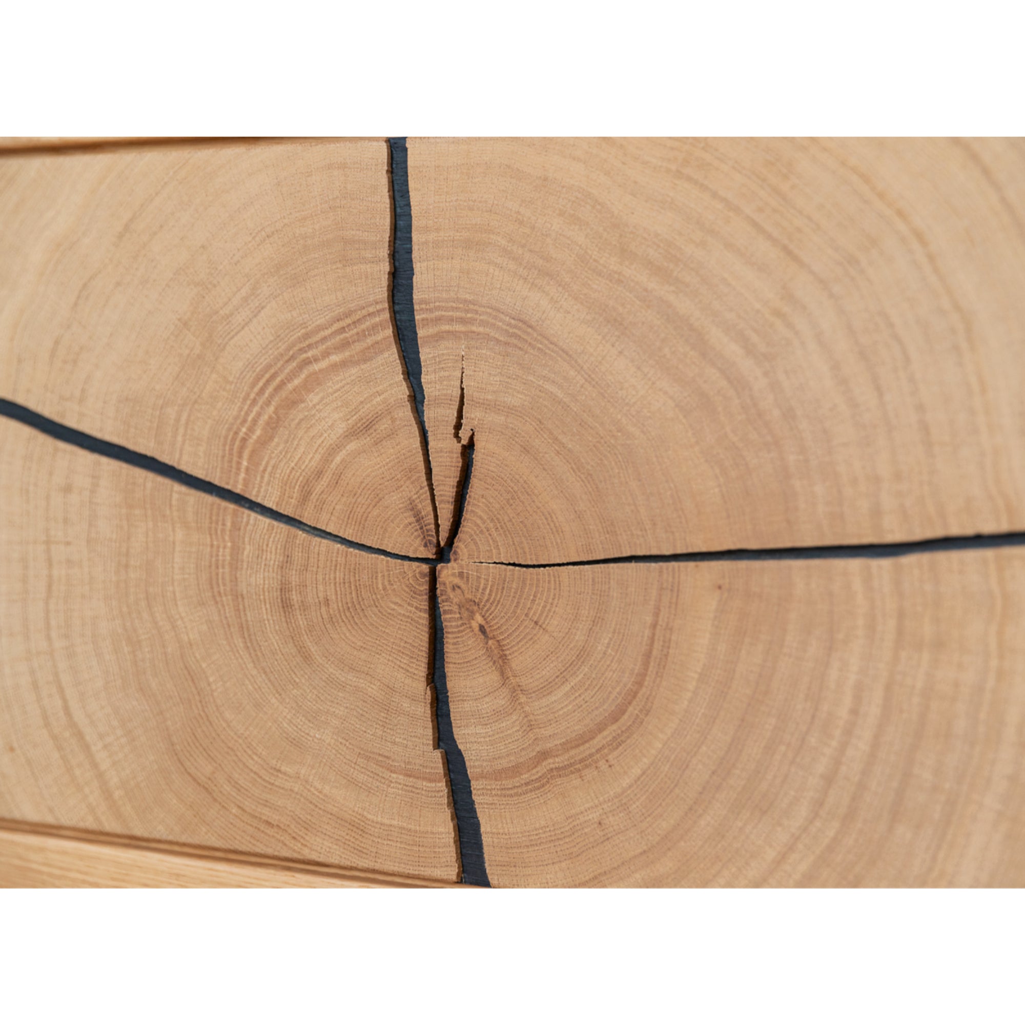 Vitrina Tirano 39x147 cm, Materijal: Masivno Drvo Hrast