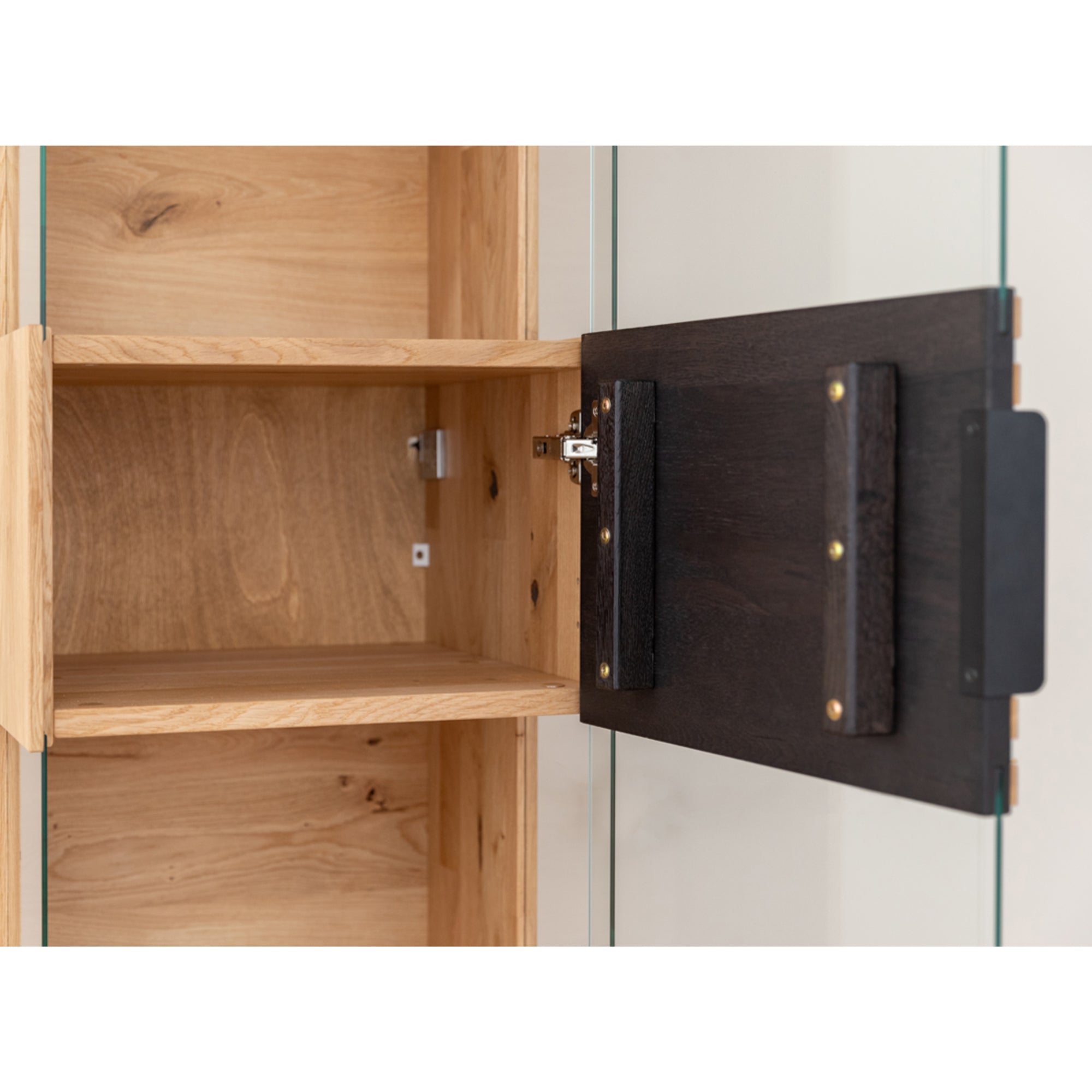 Viseća Vitrina Tirano 33x142 cm, Materijal: Masivno Drvo Hrast